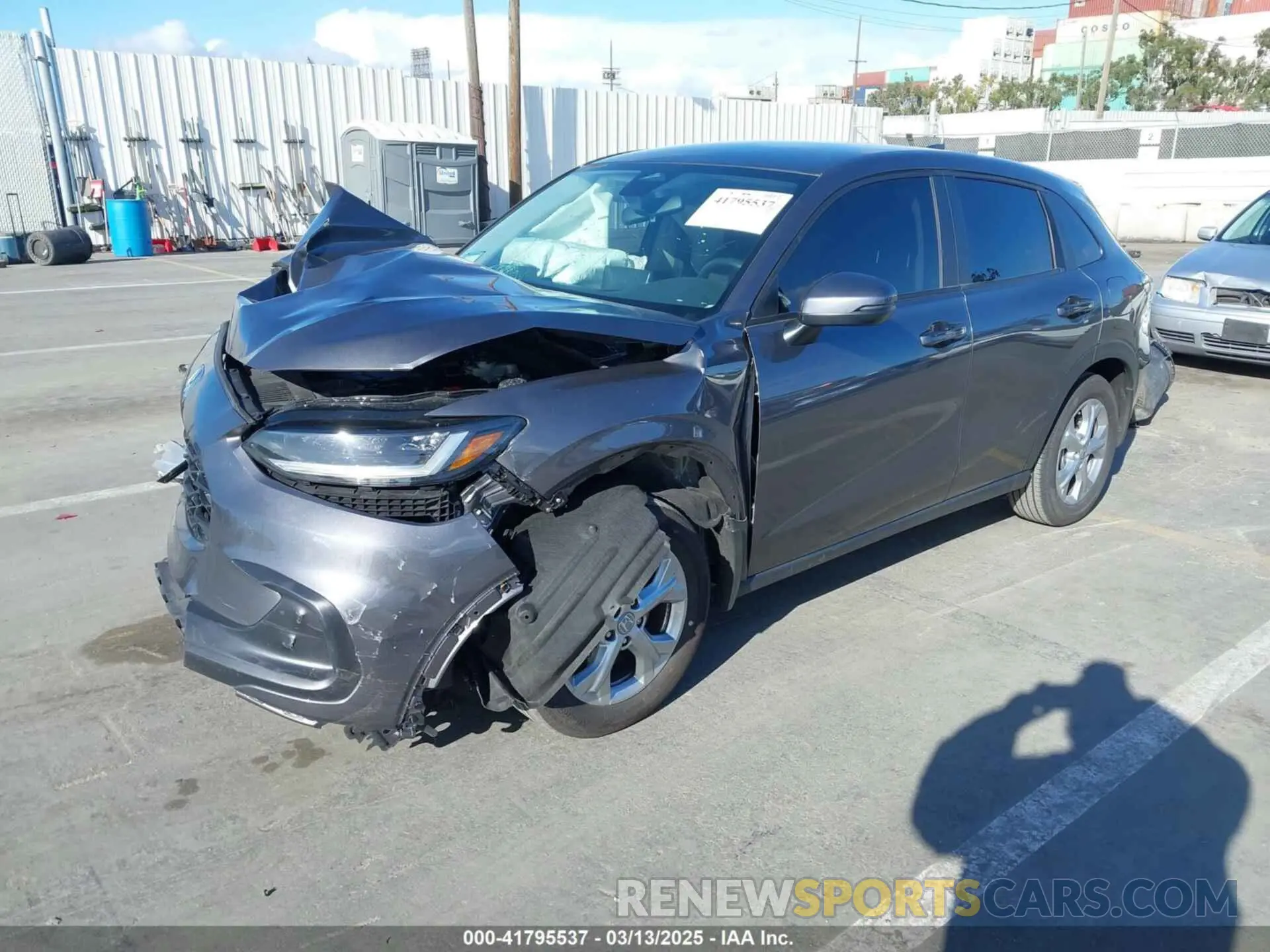 2 Photograph of a damaged car 3CZRZ1H33SM714183 HONDA HR-V 2025