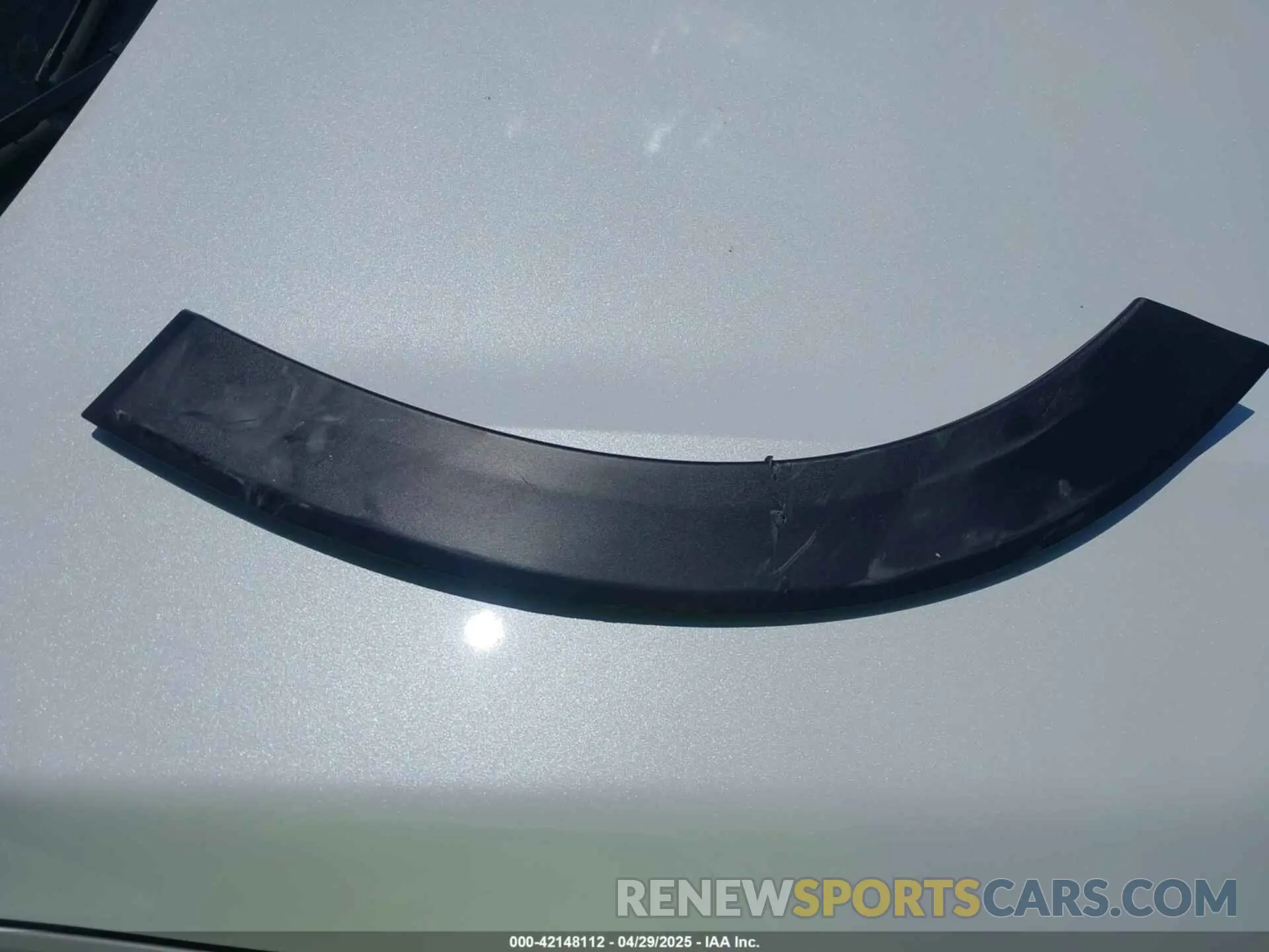 12 Photograph of a damaged car 3CZRZ1H33SM715575 HONDA HR-V 2025