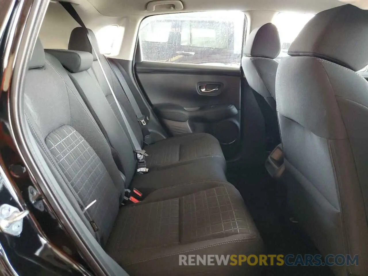 11 Photograph of a damaged car 3CZRZ1H33SM728097 HONDA HR-V 2025