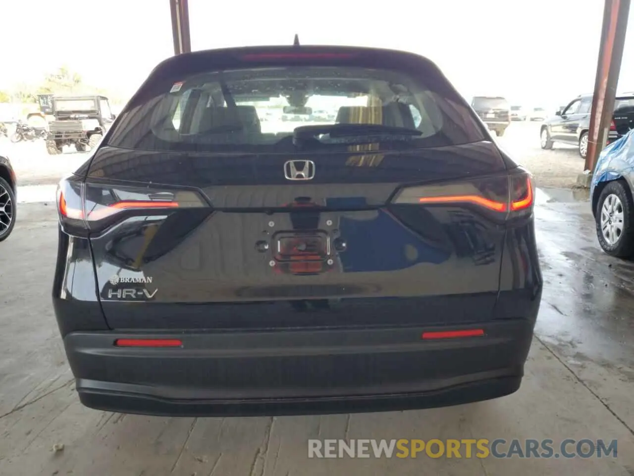 6 Photograph of a damaged car 3CZRZ1H33SM728097 HONDA HR-V 2025