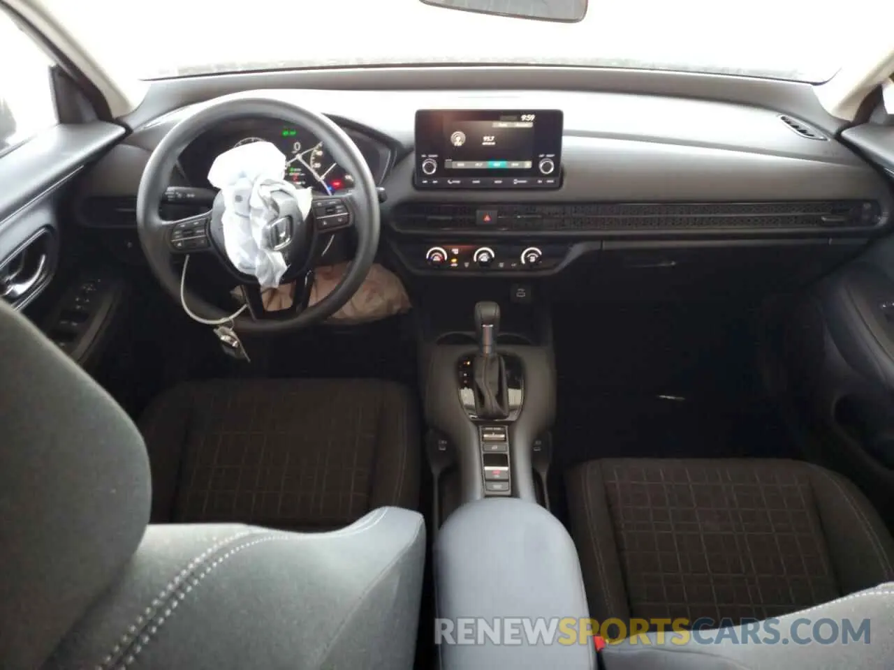 8 Photograph of a damaged car 3CZRZ1H33SM728097 HONDA HR-V 2025