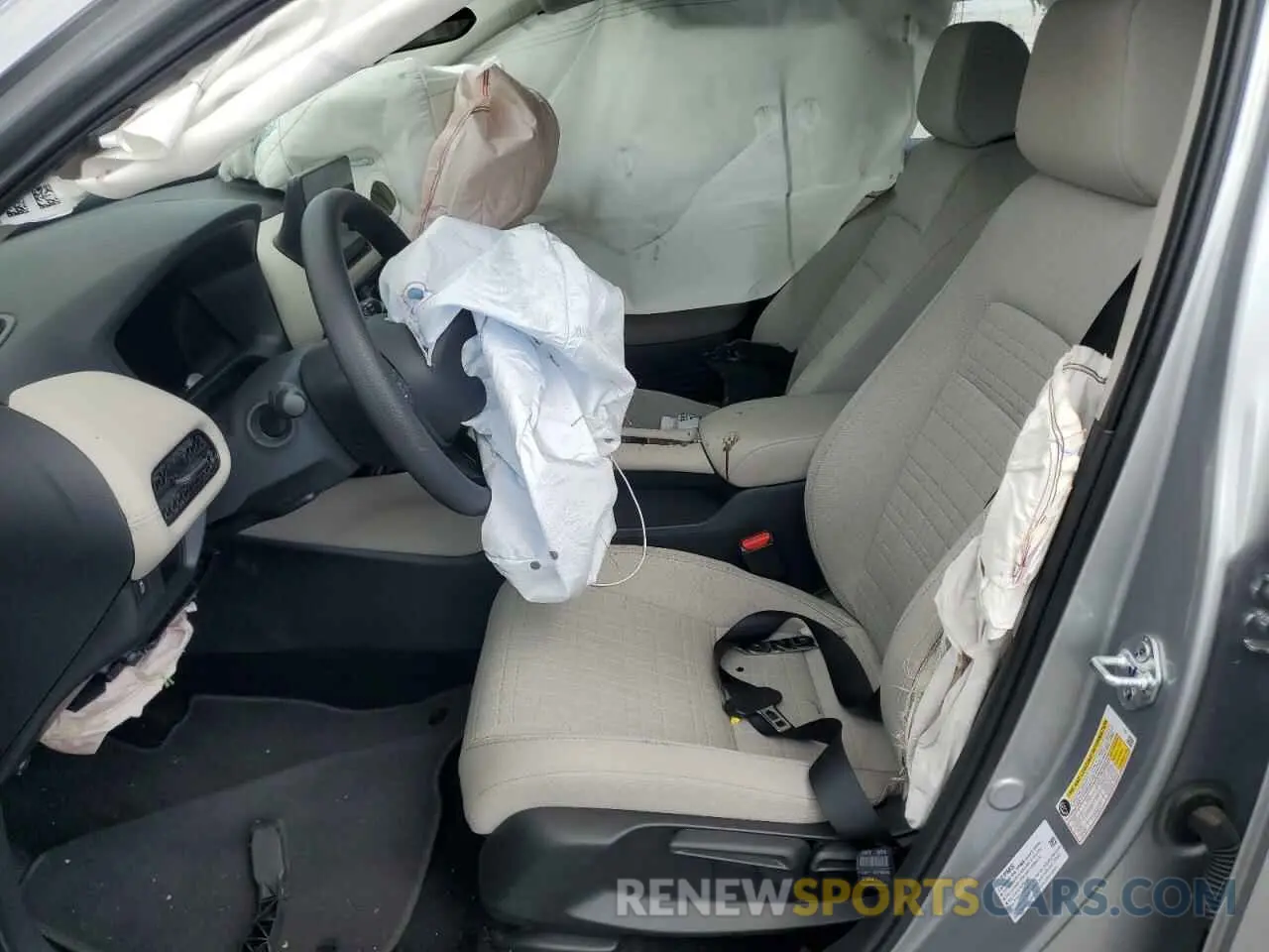 7 Photograph of a damaged car 3CZRZ1H33SM735230 HONDA HR-V 2025