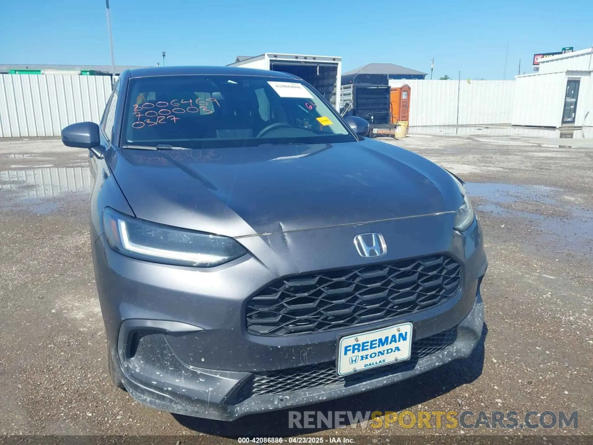 6 Photograph of a damaged car 3CZRZ1H34SM700003 HONDA HR-V 2025