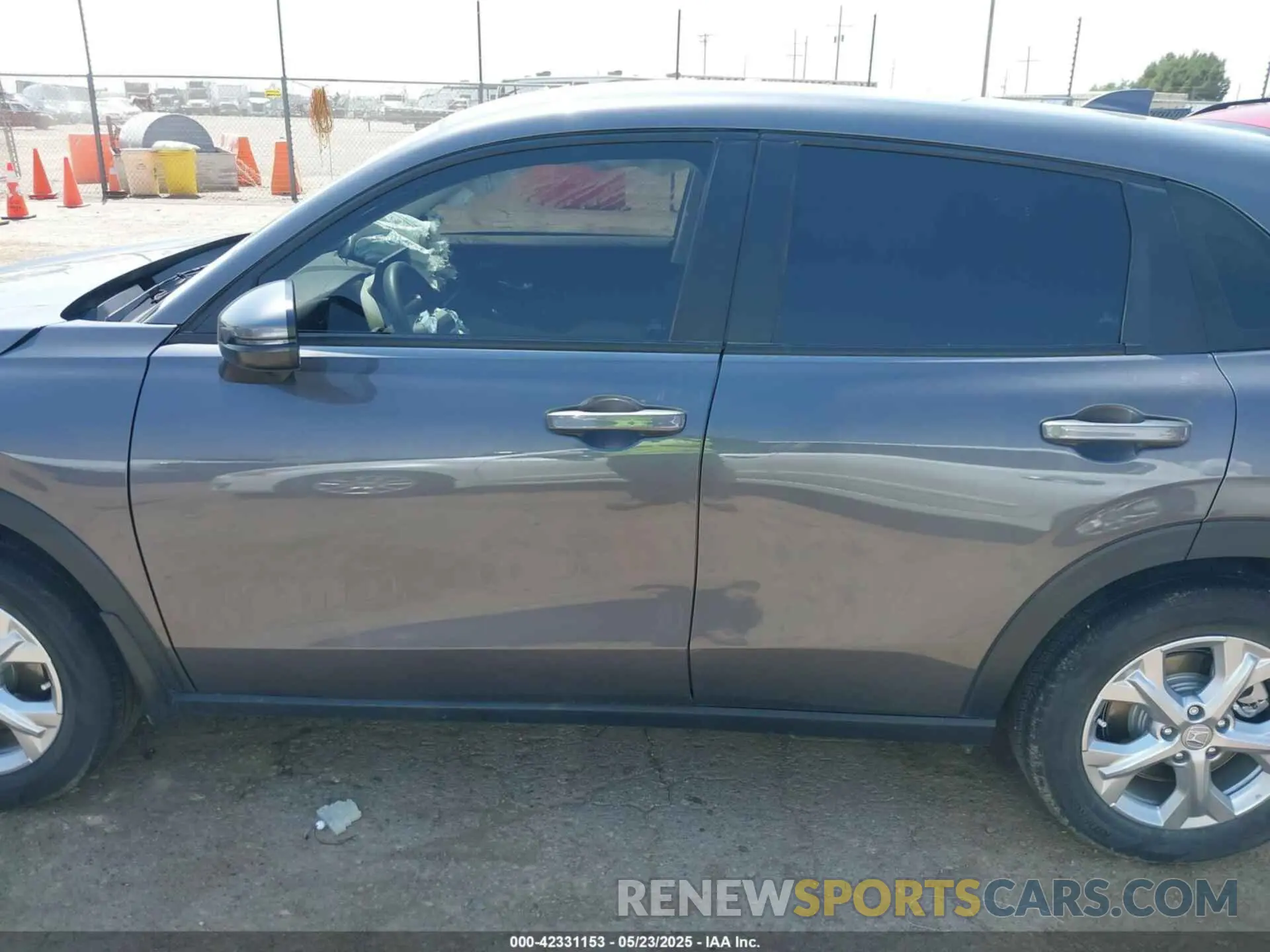 15 Photograph of a damaged car 3CZRZ1H36SM707552 HONDA HR-V 2025