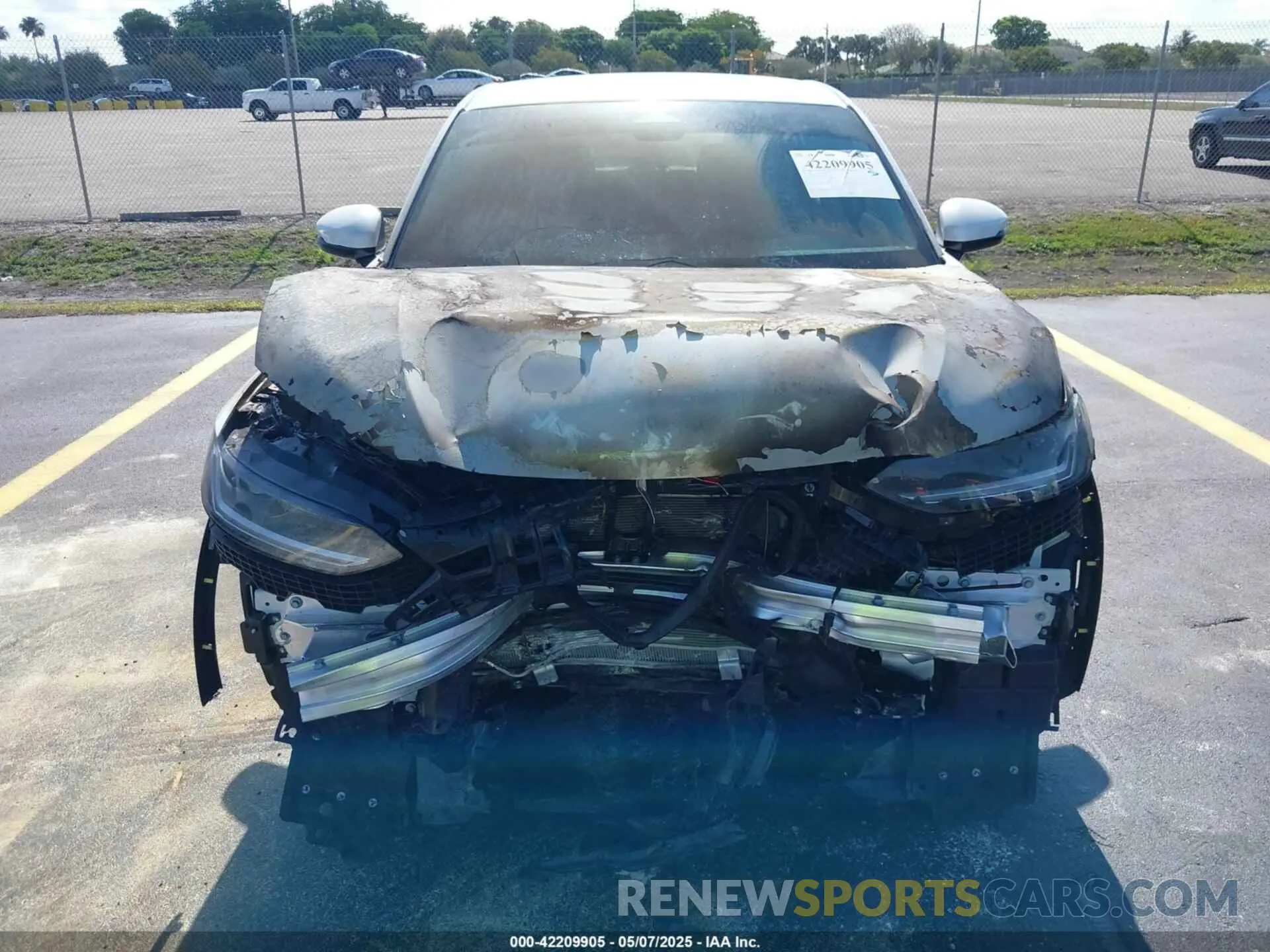 12 Photograph of a damaged car 3CZRZ1H36SM743497 HONDA HR-V 2025