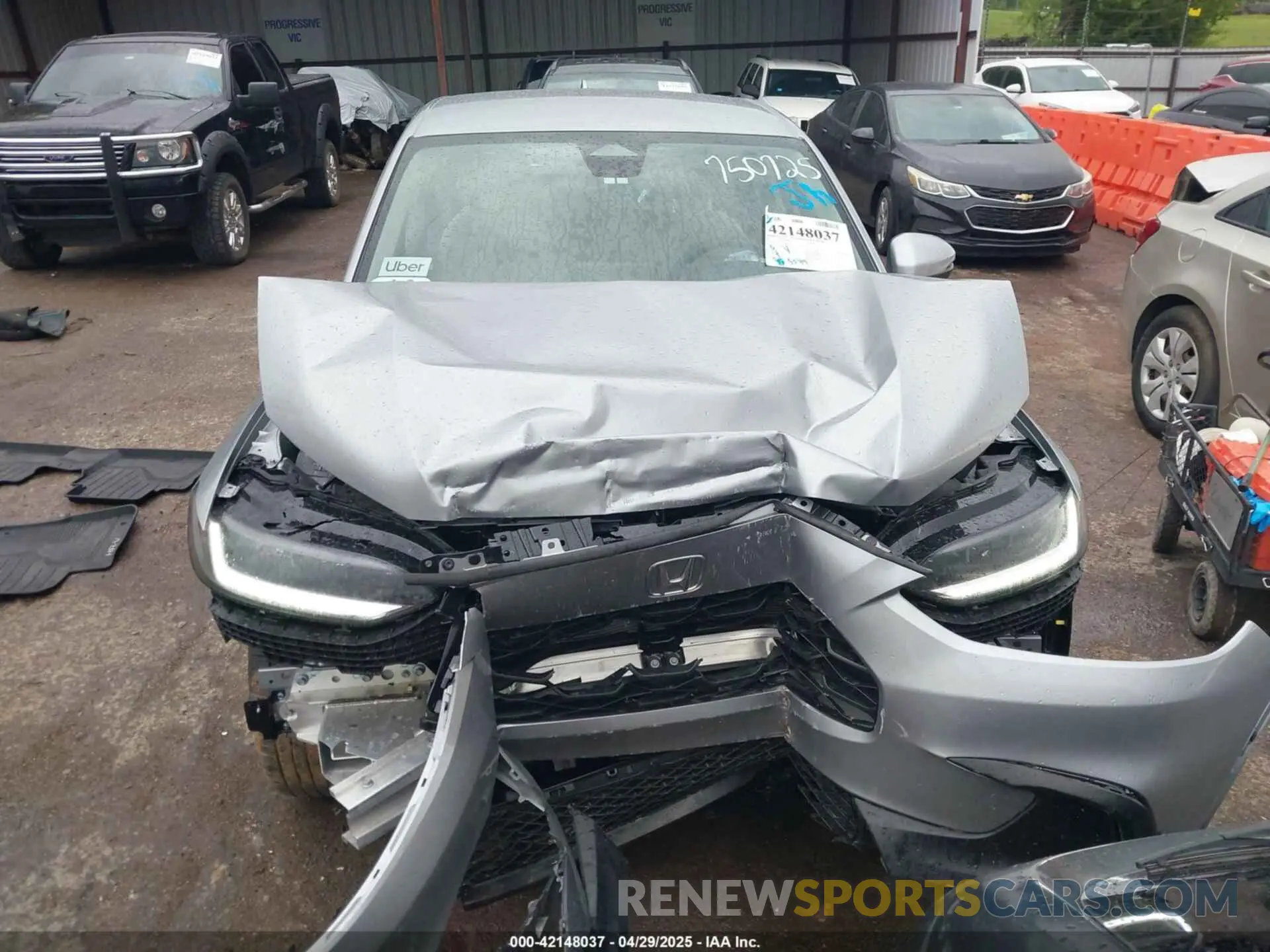 12 Photograph of a damaged car 3CZRZ1H36SM750725 HONDA HR-V 2025