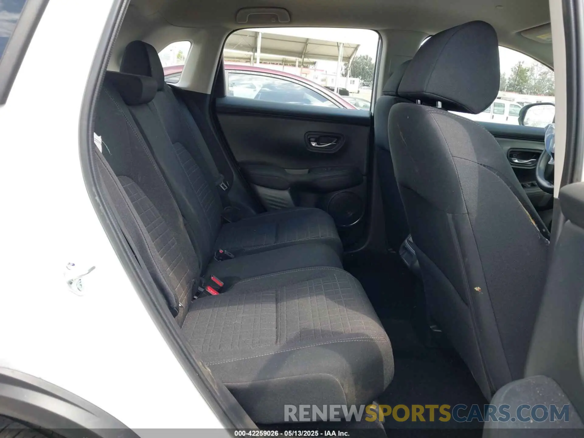 8 Photograph of a damaged car 3CZRZ1H38SM728063 HONDA HR-V 2025