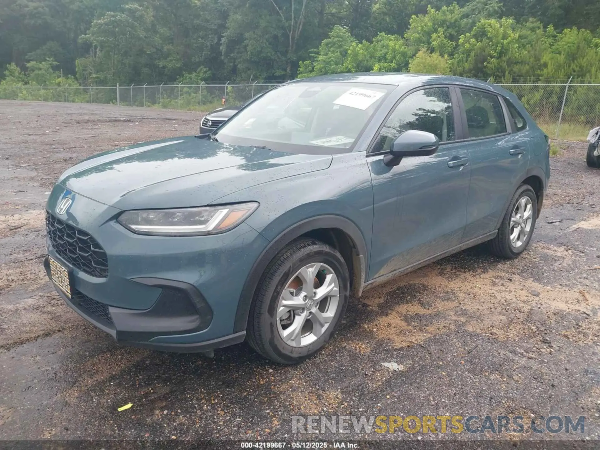 2 Photograph of a damaged car 3CZRZ1H38SM729360 HONDA HR-V 2025