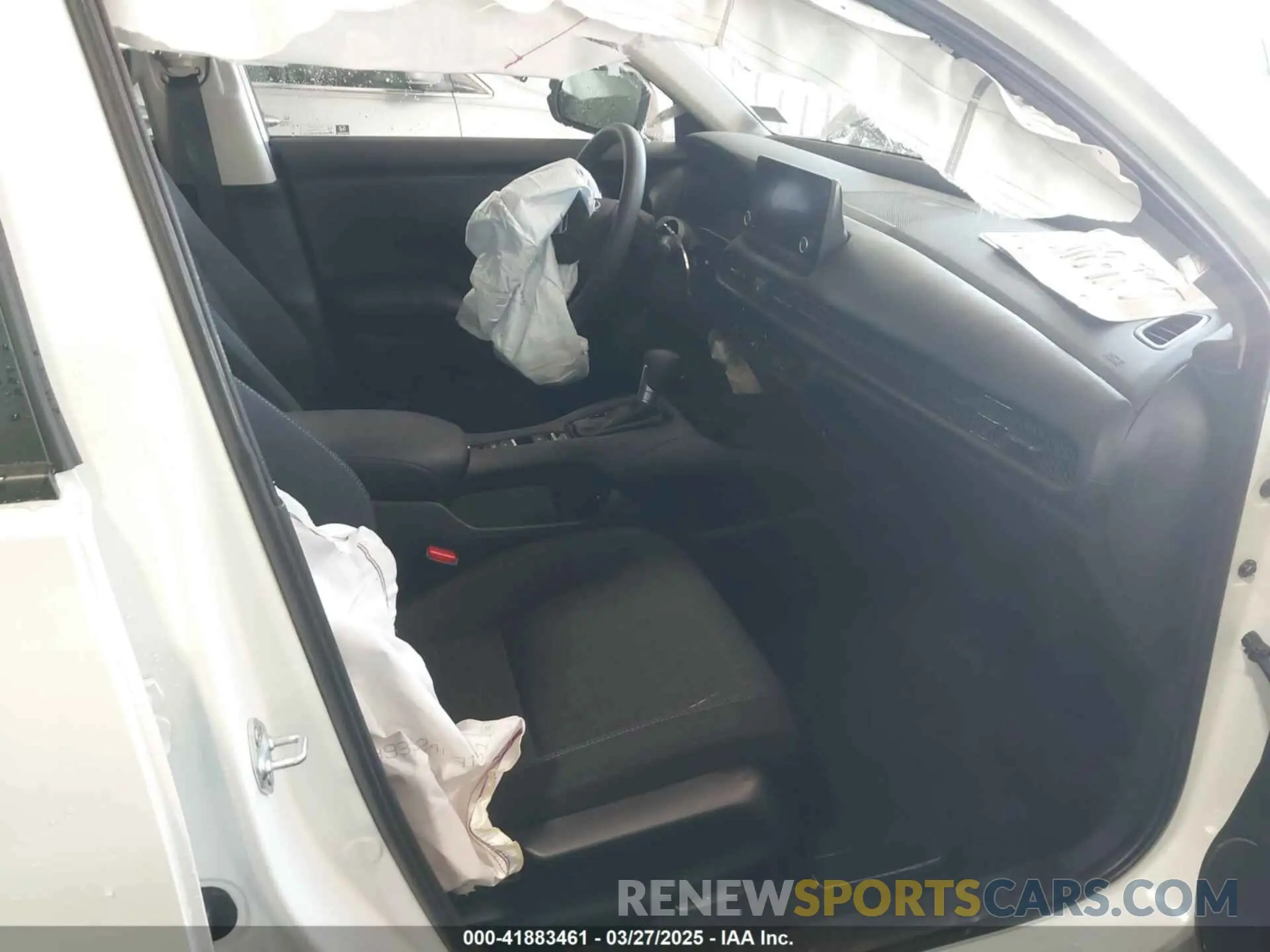 5 Photograph of a damaged car 3CZRZ1H38SM739726 HONDA HR-V 2025