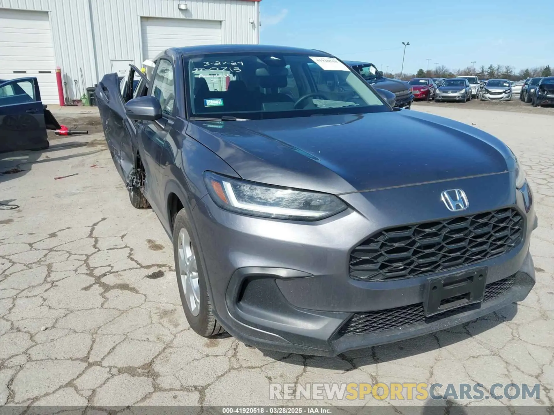 1 Photograph of a damaged car 3CZRZ1H3XSM717288 HONDA HR-V 2025