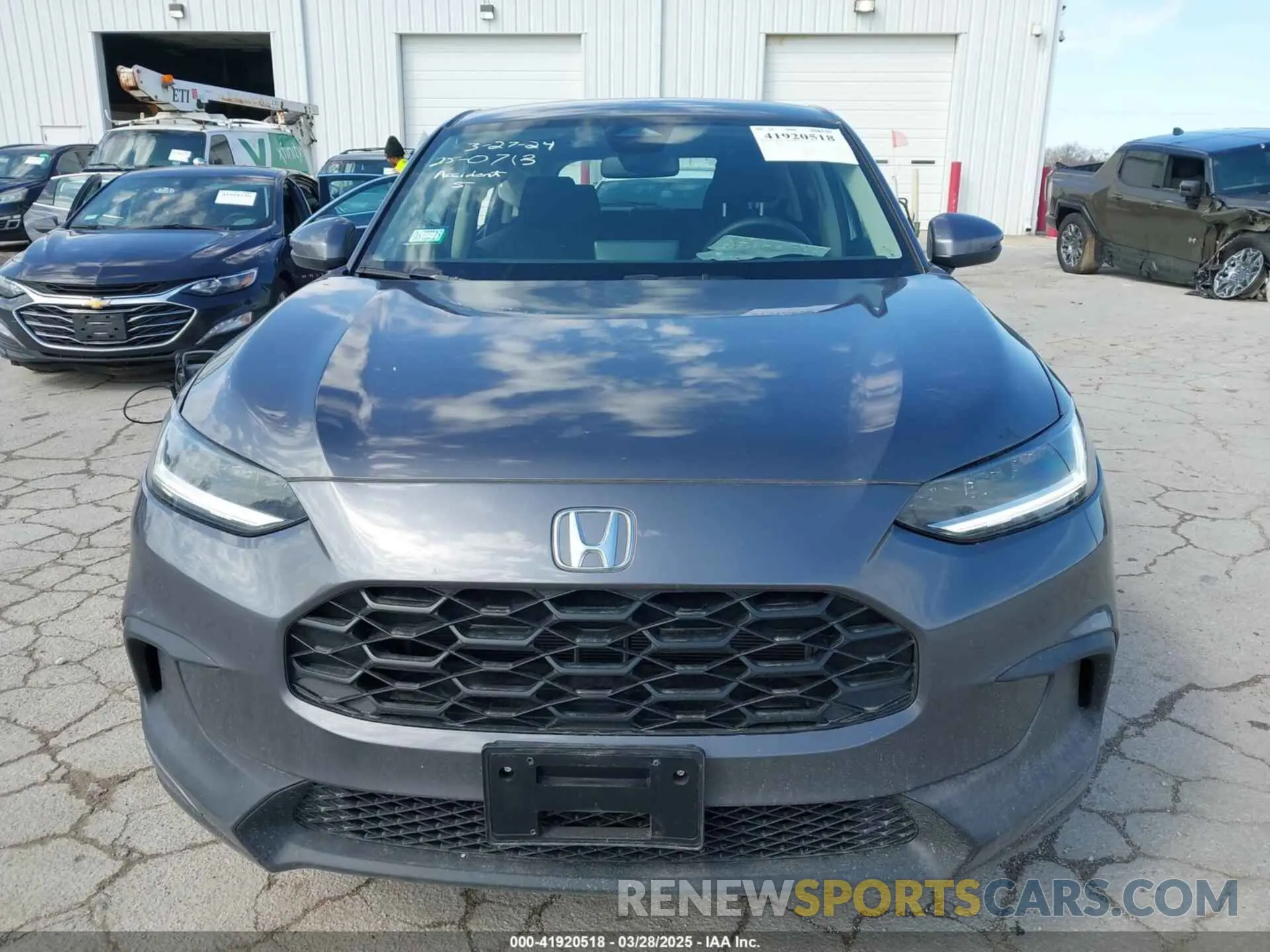 13 Photograph of a damaged car 3CZRZ1H3XSM717288 HONDA HR-V 2025