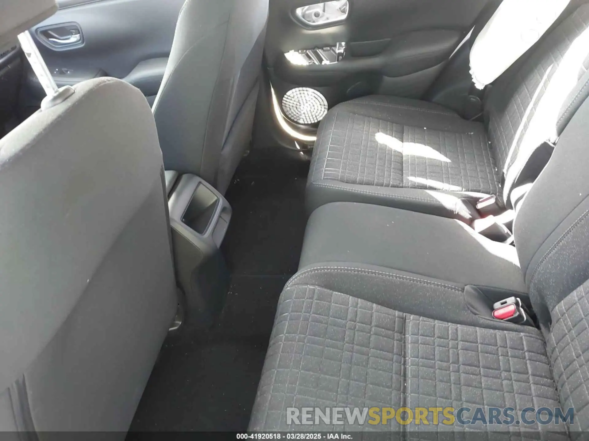 8 Photograph of a damaged car 3CZRZ1H3XSM717288 HONDA HR-V 2025