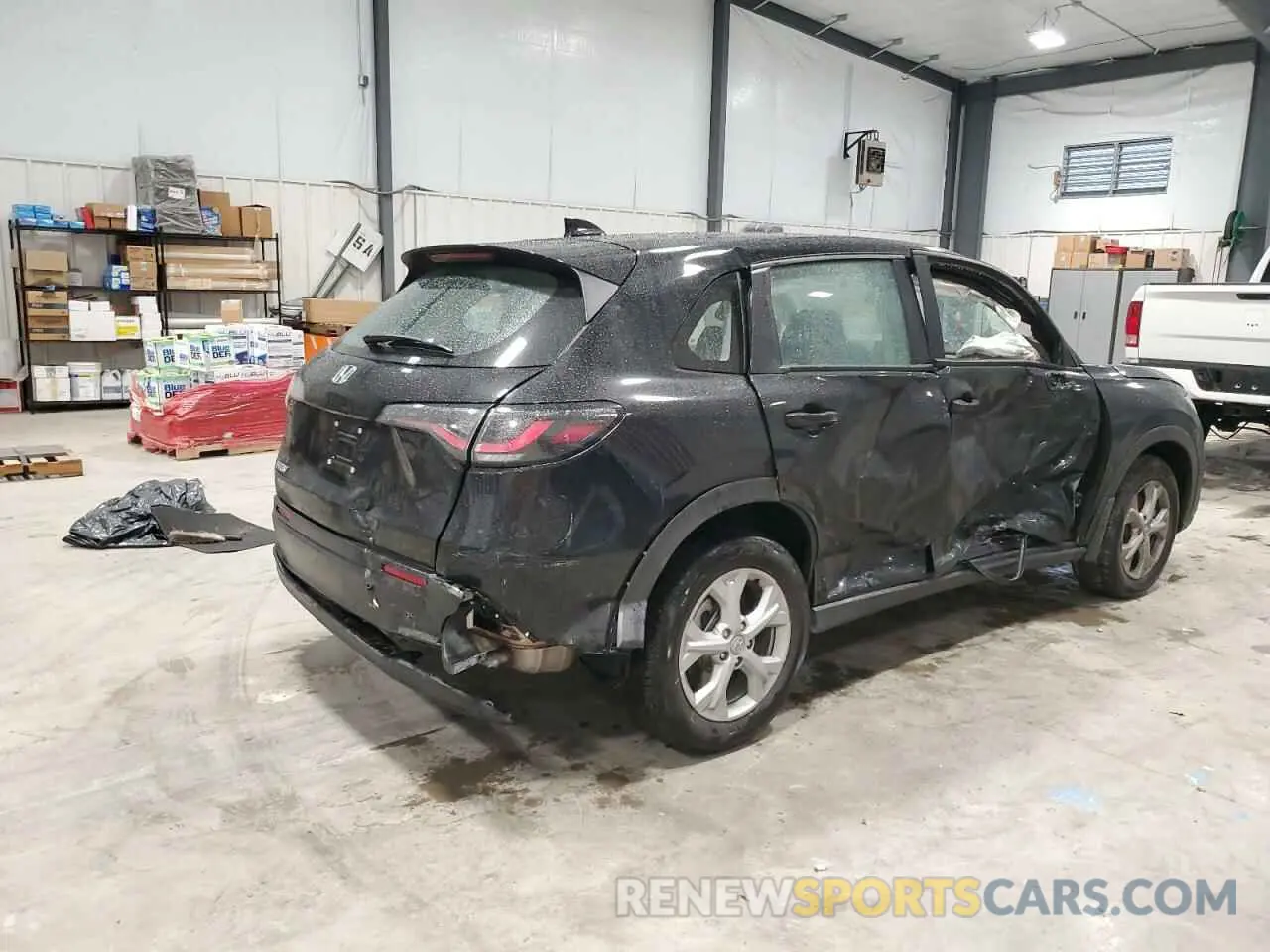 4 Photograph of a damaged car 3CZRZ1H3XSM717470 HONDA HR-V 2025