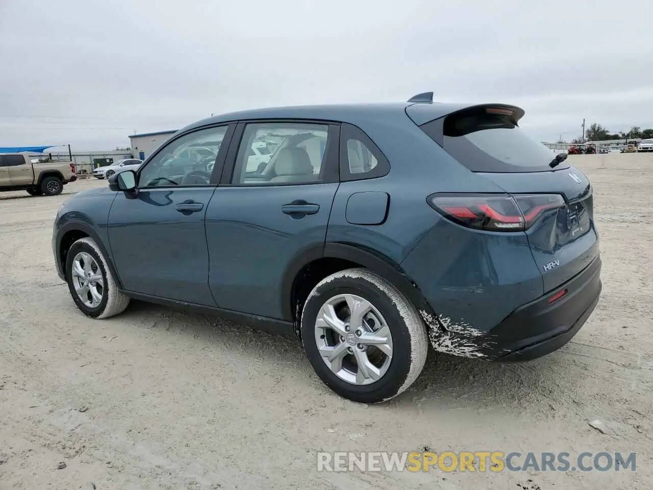 2 Photograph of a damaged car 3CZRZ1H3XSM724855 HONDA HR-V 2025