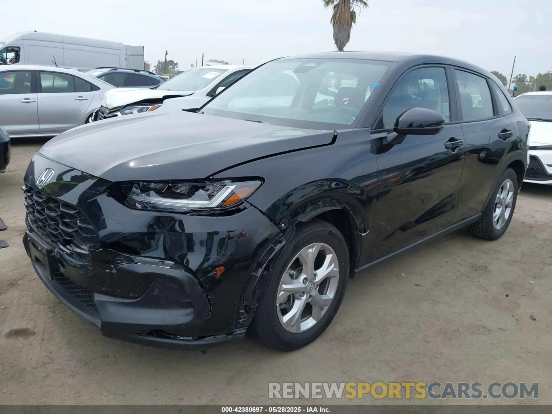2 Photograph of a damaged car 3CZRZ1H3XSM734589 HONDA HR-V 2025