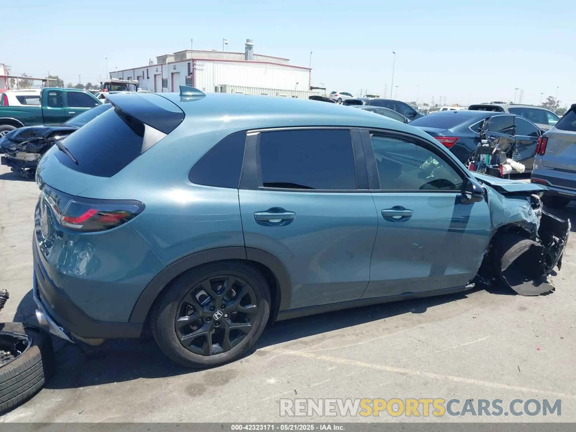 12 Photograph of a damaged car 3CZRZ1H50SM700162 HONDA HR-V 2025