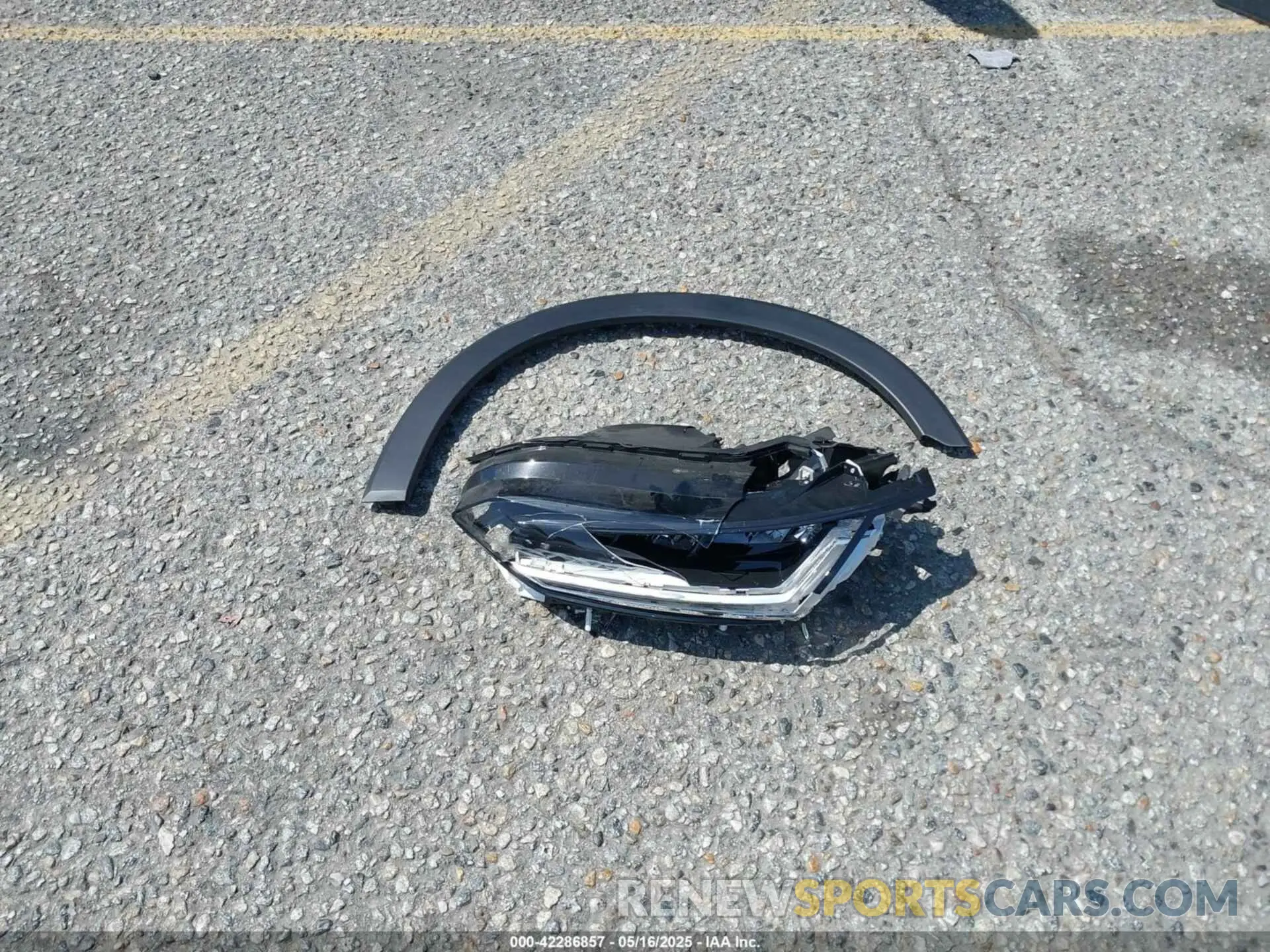12 Photograph of a damaged car 3CZRZ1H50SM740225 HONDA HR-V 2025