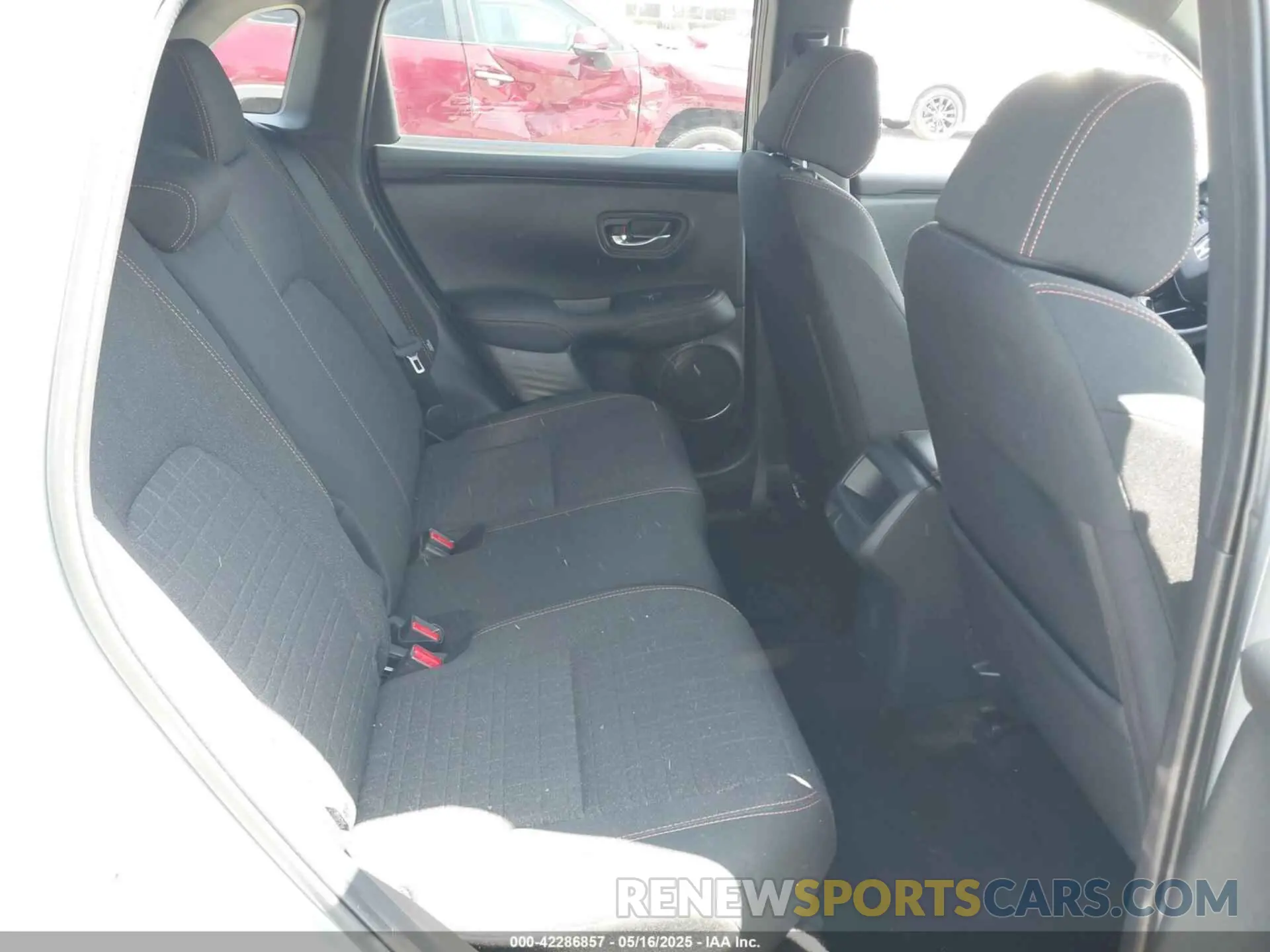 8 Photograph of a damaged car 3CZRZ1H50SM740225 HONDA HR-V 2025