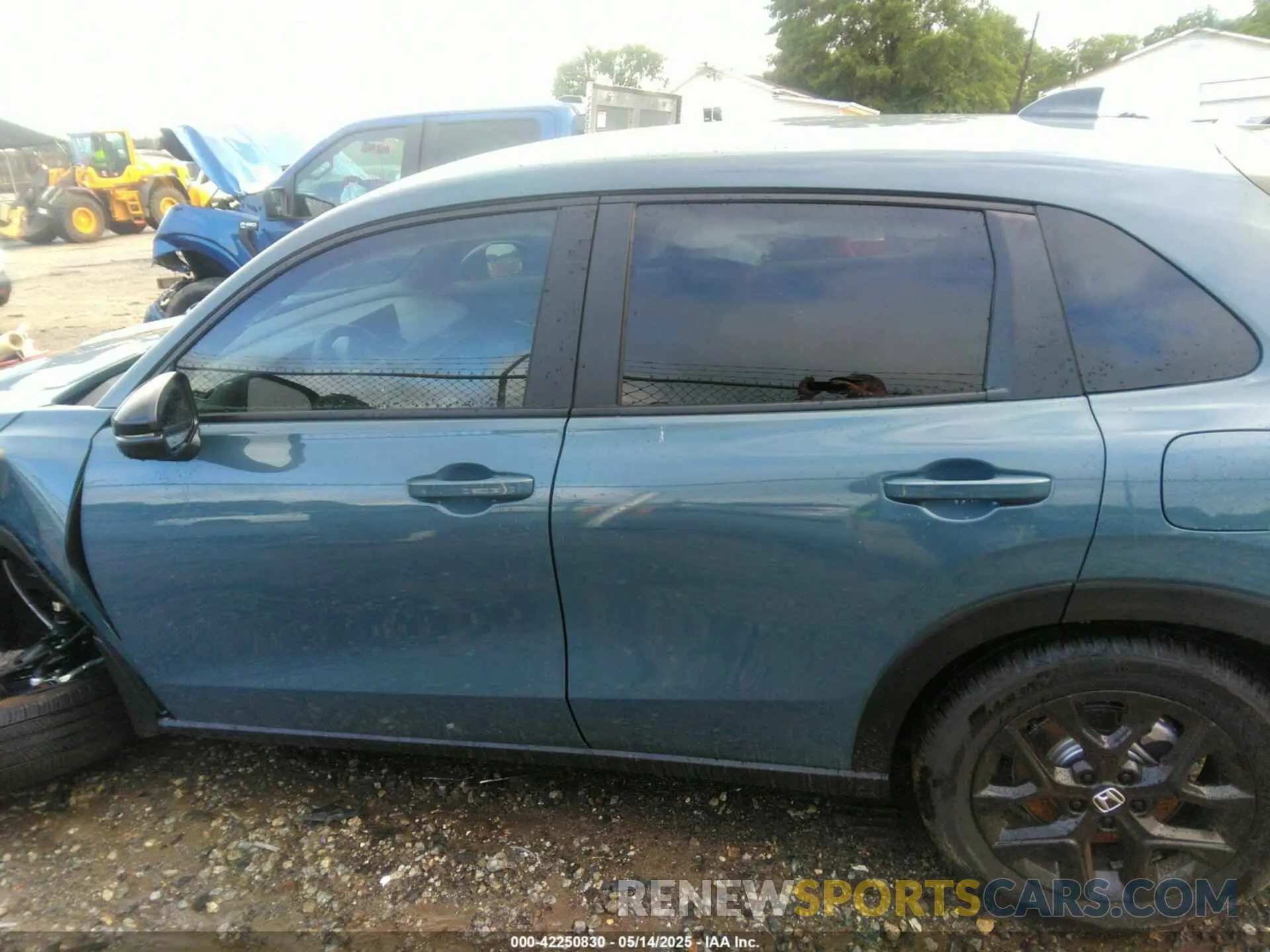 14 Photograph of a damaged car 3CZRZ1H50SM741648 HONDA HR-V 2025