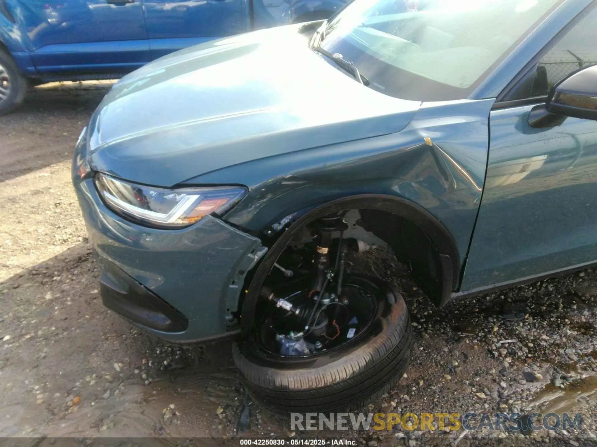 6 Photograph of a damaged car 3CZRZ1H50SM741648 HONDA HR-V 2025