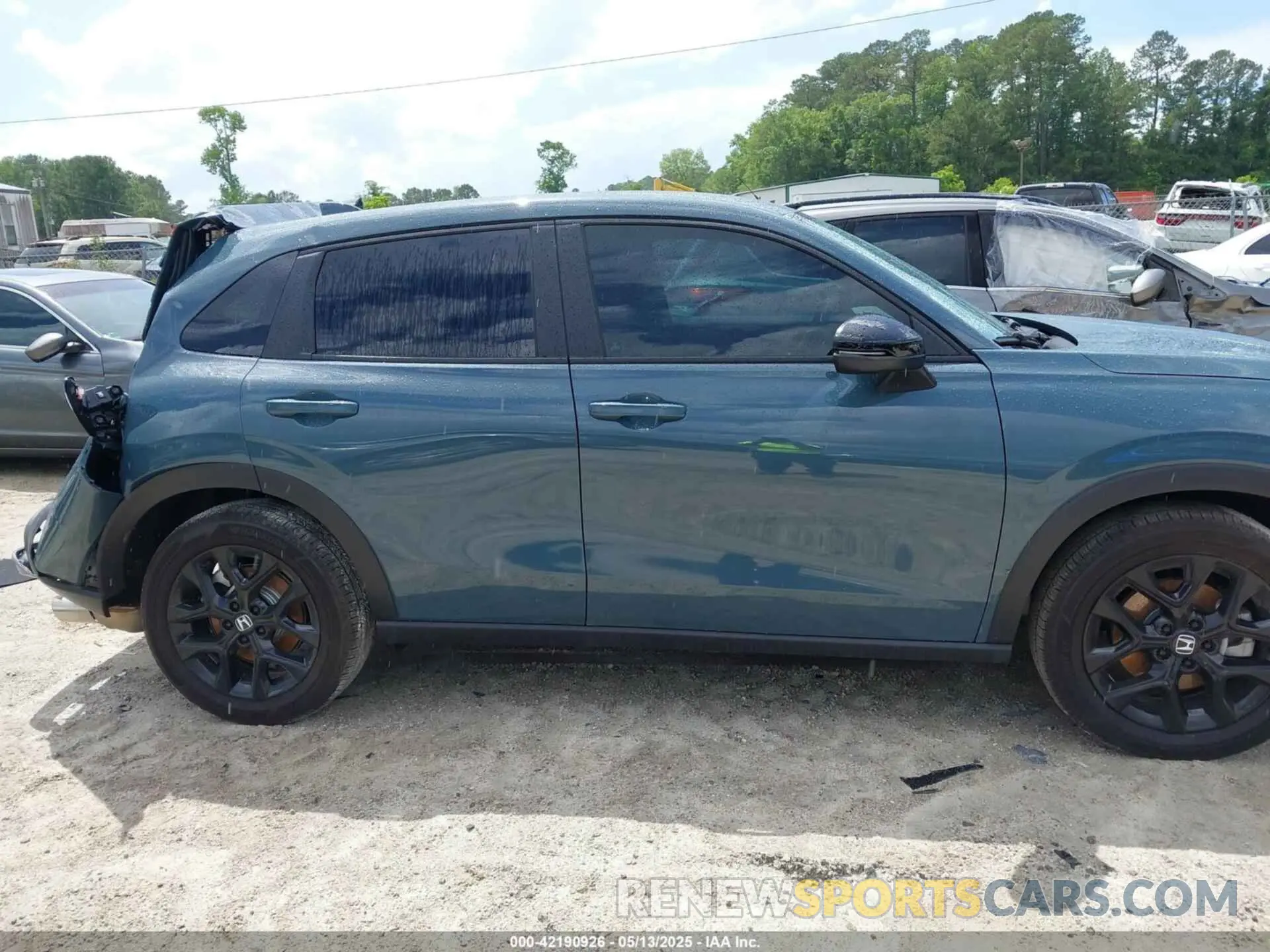 13 Photograph of a damaged car 3CZRZ1H51SM719514 HONDA HR-V 2025