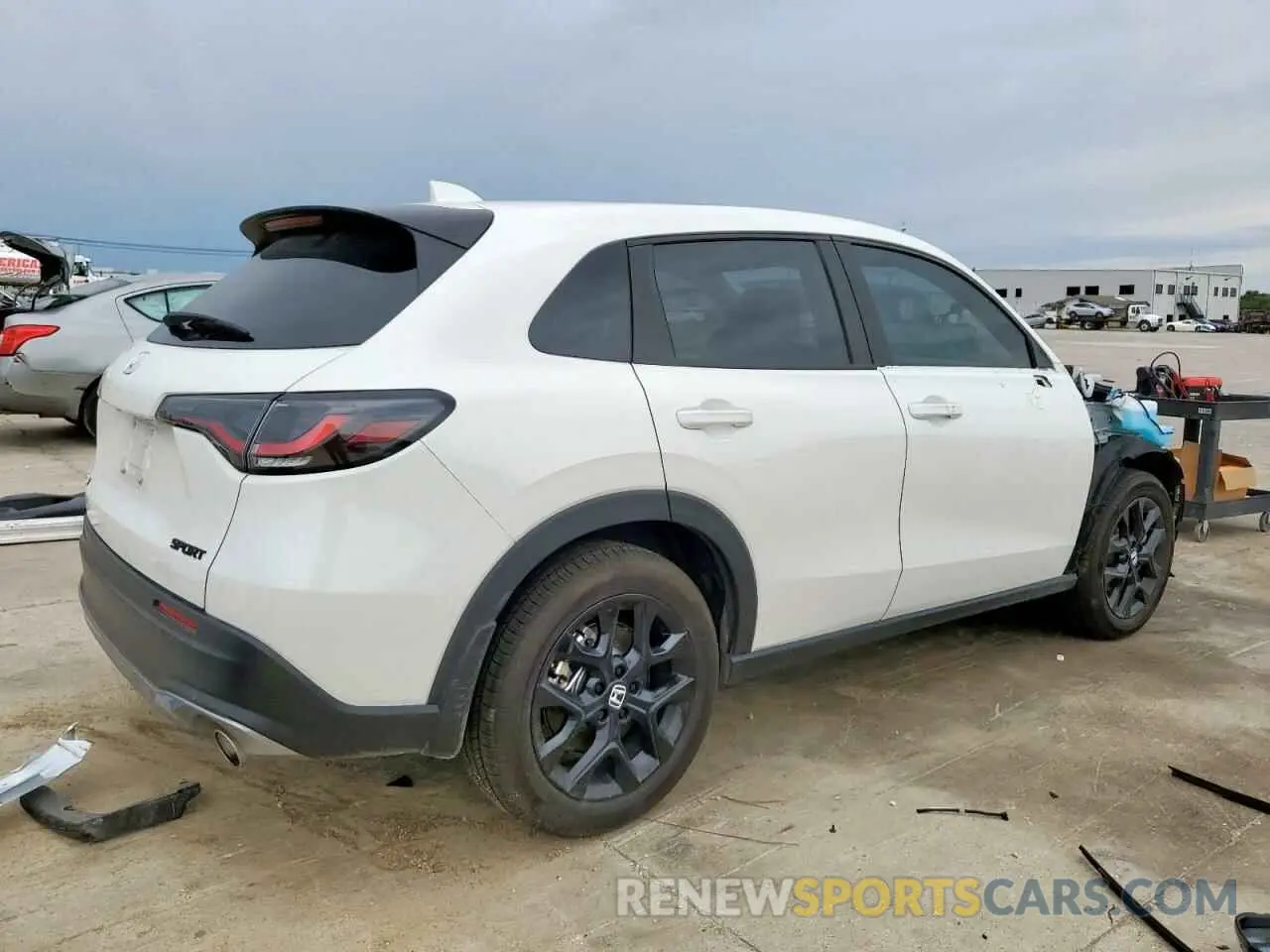 3 Photograph of a damaged car 3CZRZ1H51SM725863 HONDA HR-V 2025