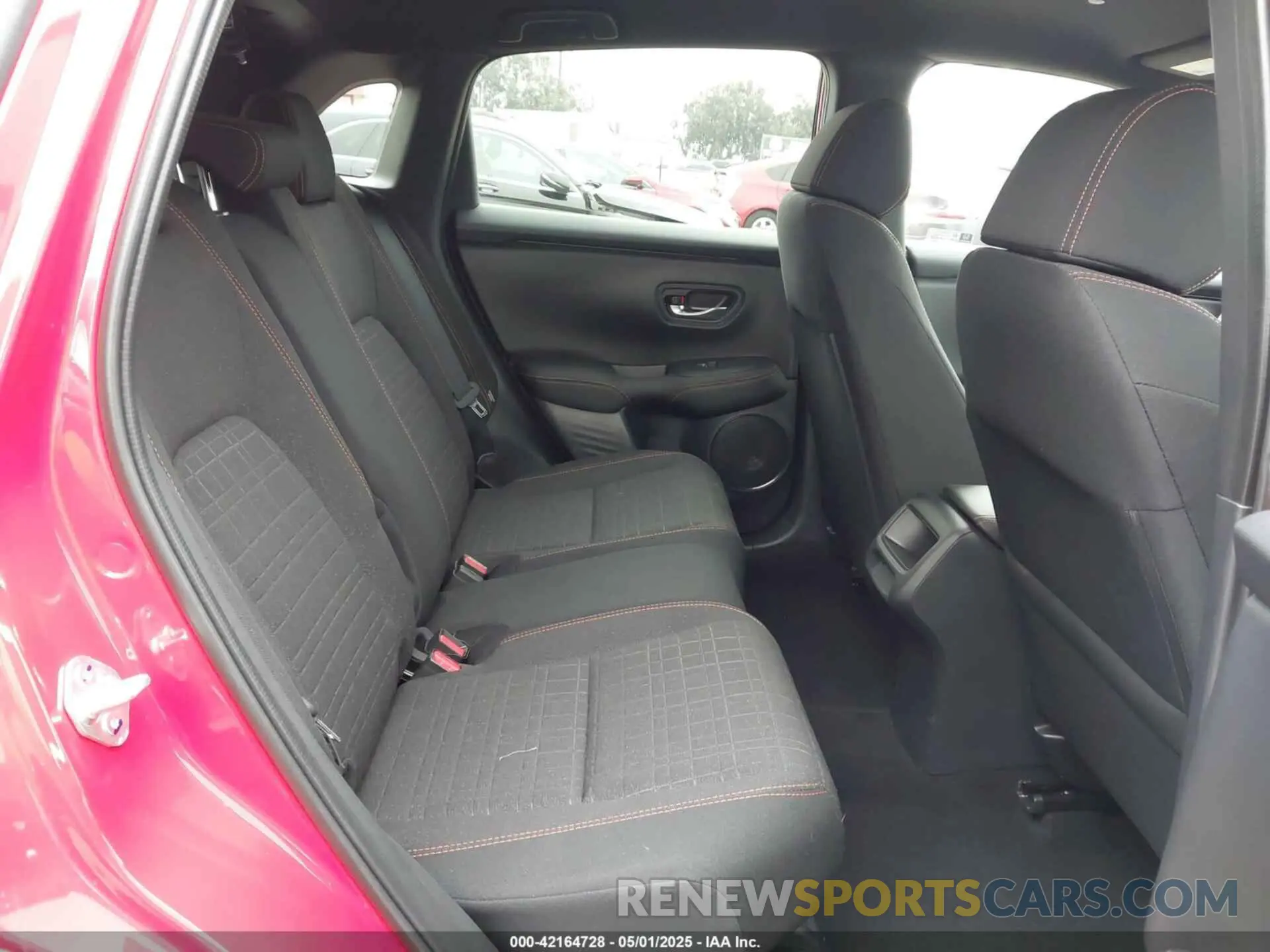 8 Photograph of a damaged car 3CZRZ1H51SM728956 HONDA HR-V 2025