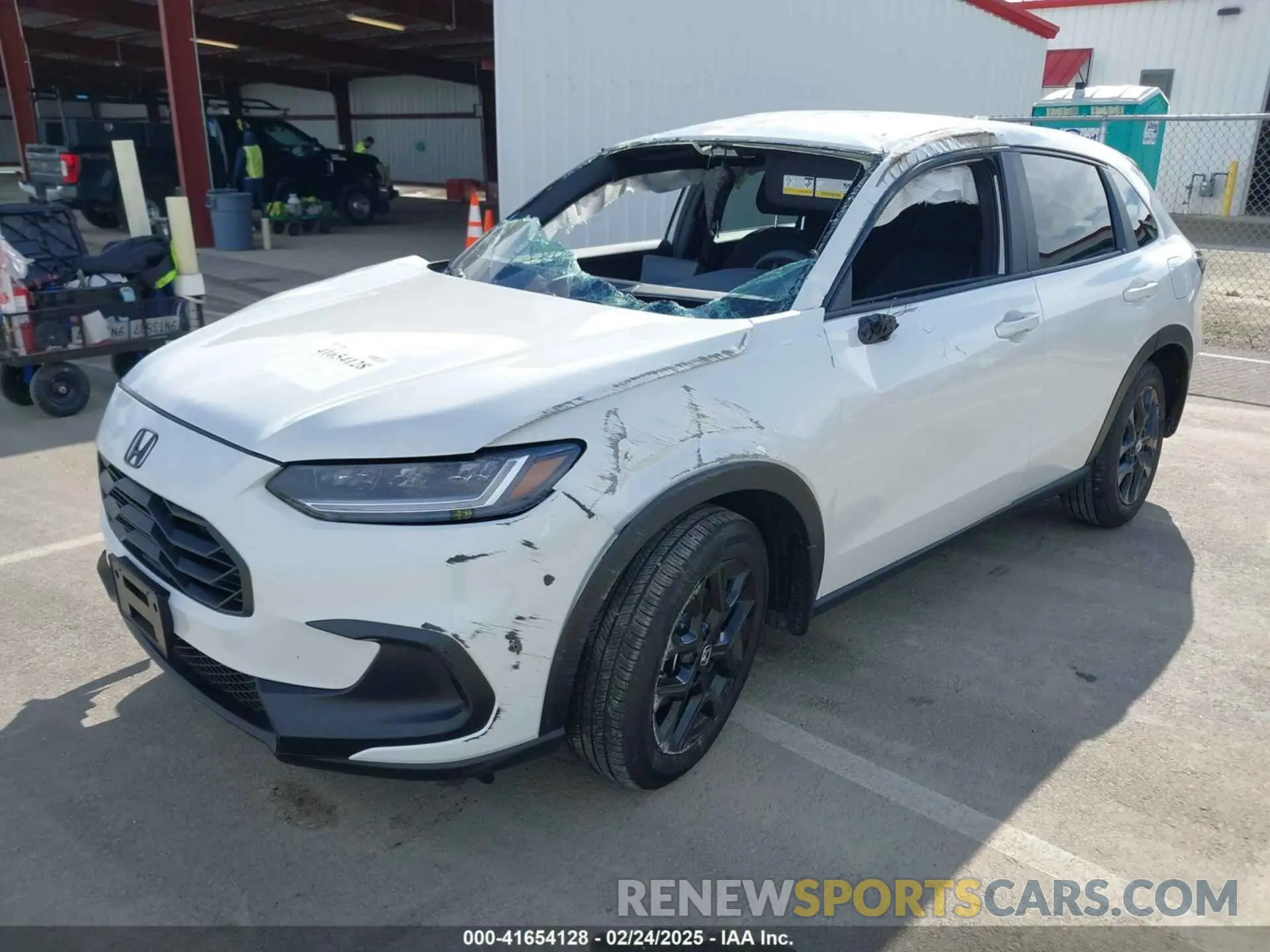 2 Photograph of a damaged car 3CZRZ1H53SM706344 HONDA HR-V 2025