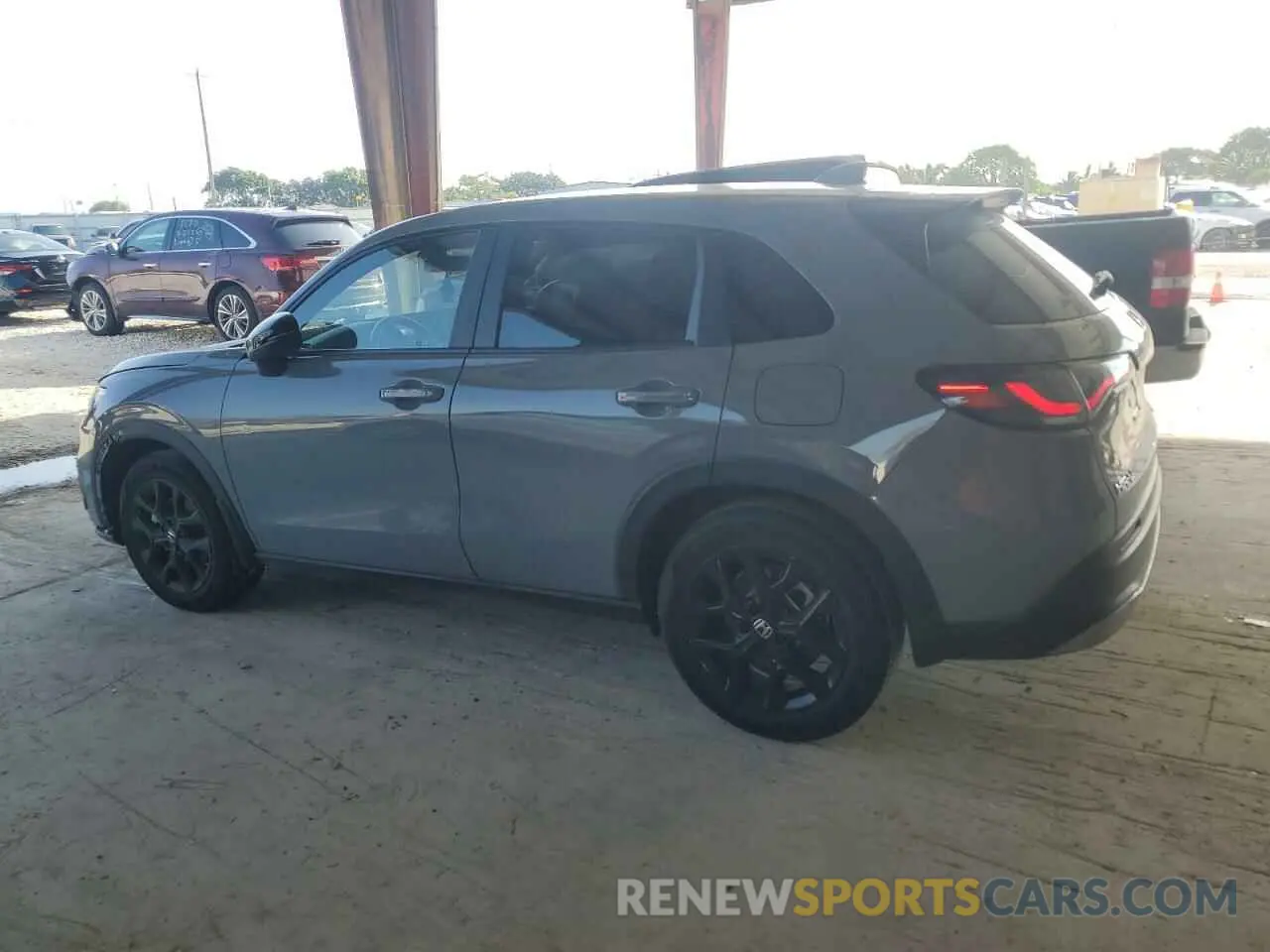 2 Photograph of a damaged car 3CZRZ1H53SM708000 HONDA HR-V 2025