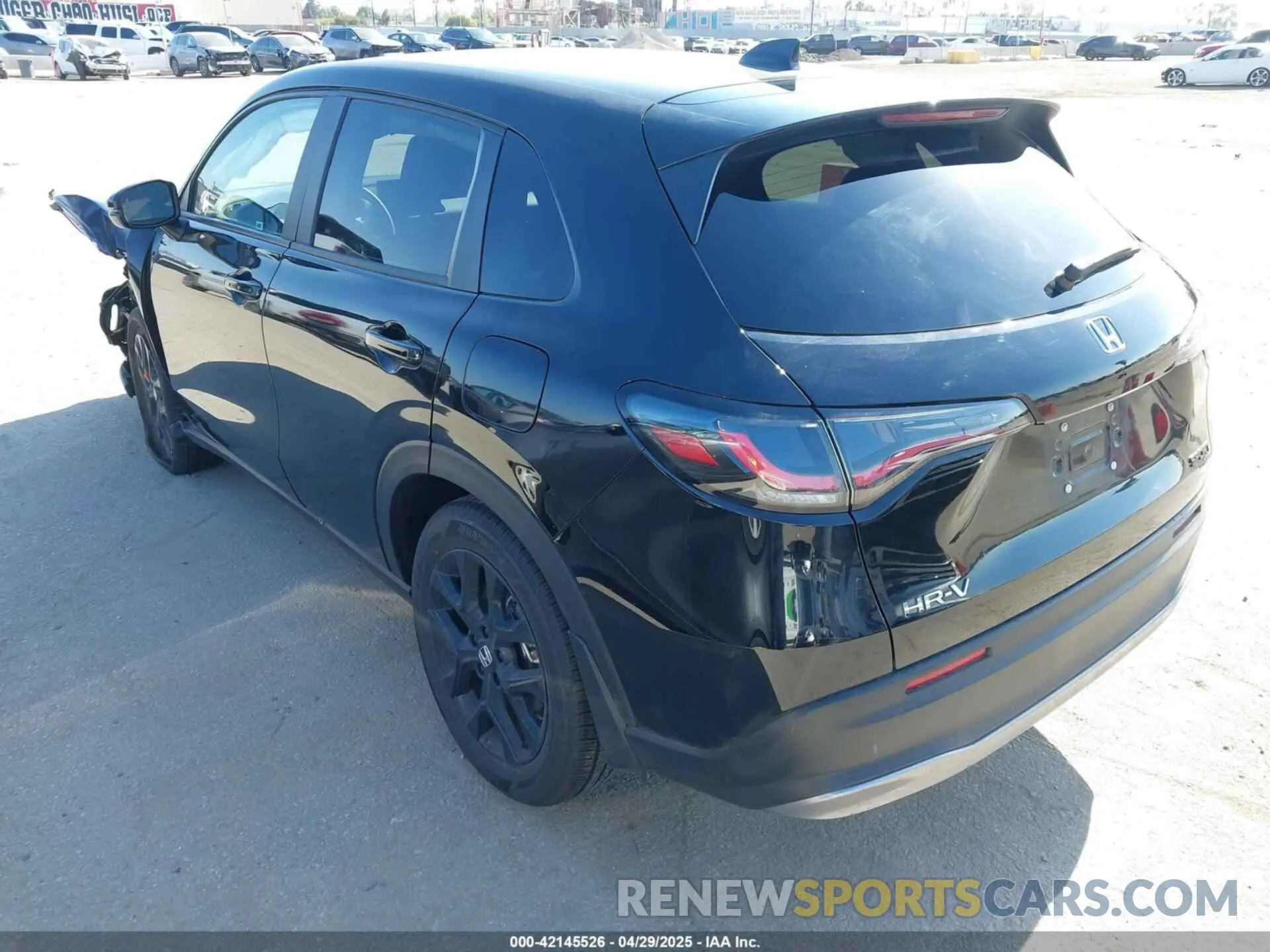 3 Photograph of a damaged car 3CZRZ1H53SM740820 HONDA HR-V 2025