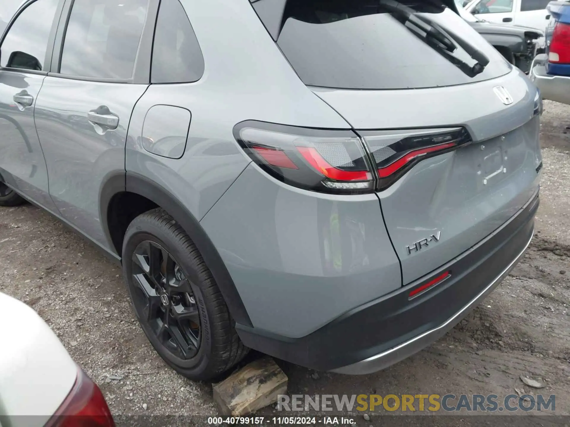 3 Photograph of a damaged car 3CZRZ1H54SM719491 HONDA HR-V 2025