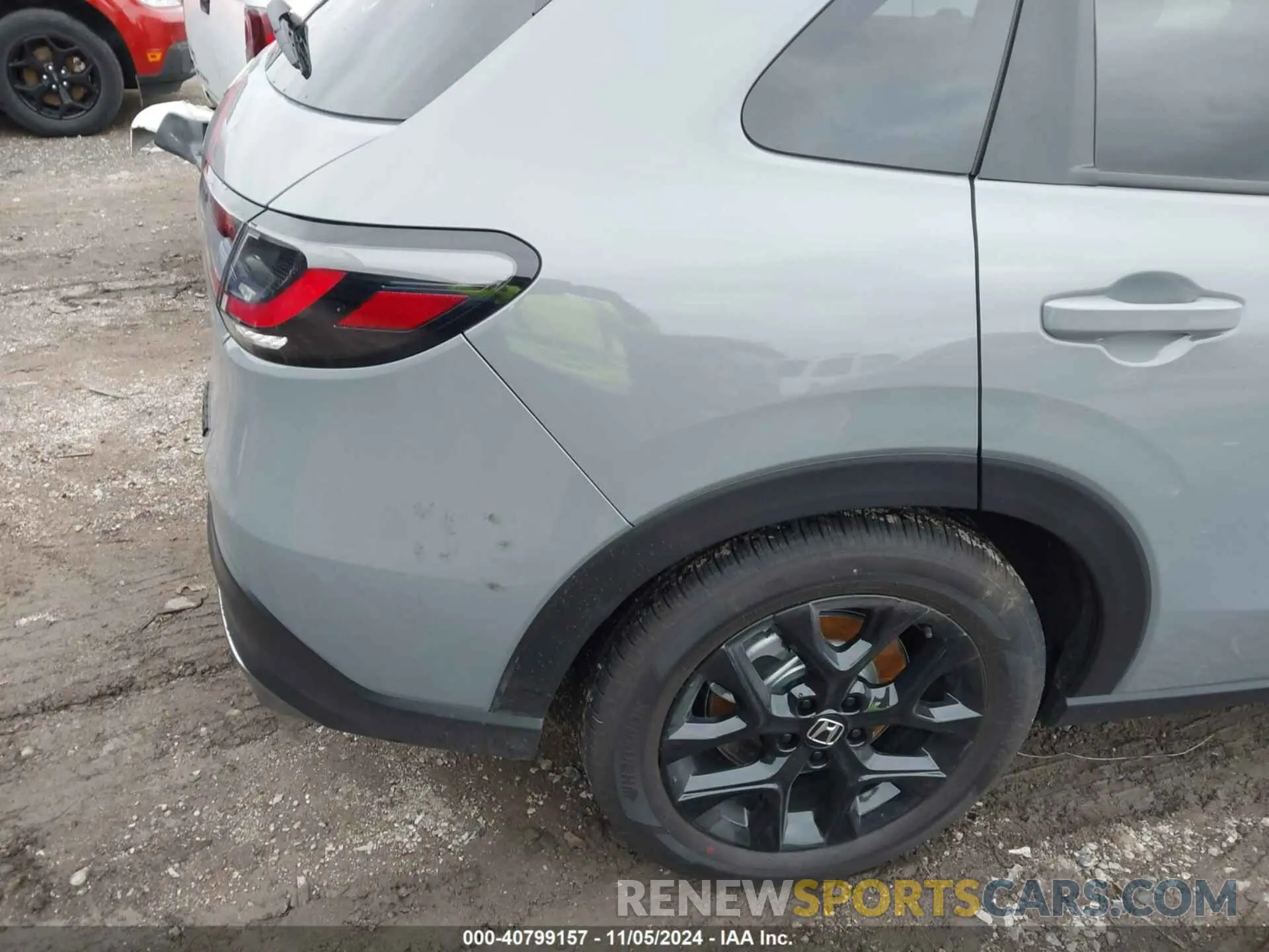 4 Photograph of a damaged car 3CZRZ1H54SM719491 HONDA HR-V 2025