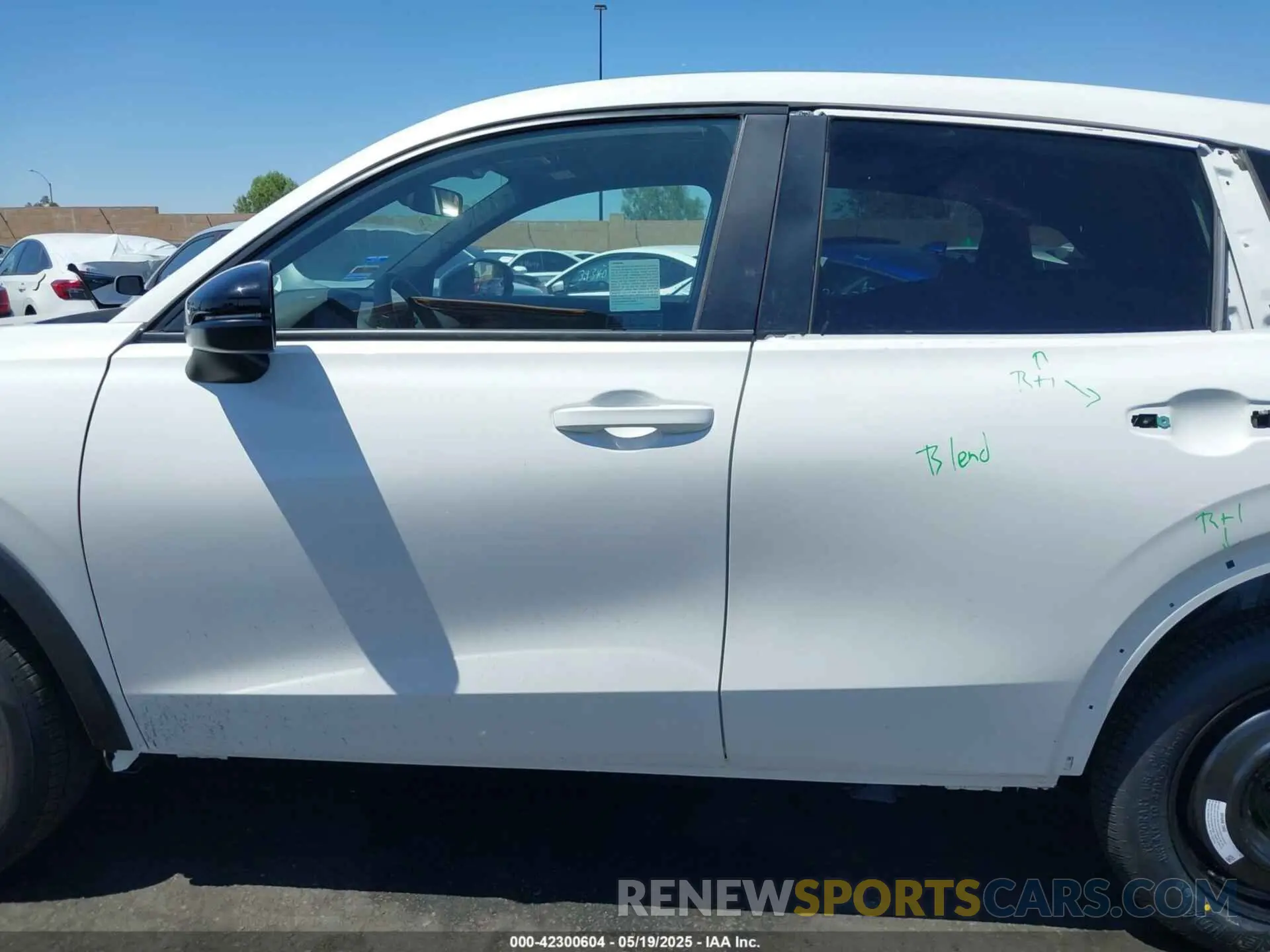 15 Photograph of a damaged car 3CZRZ1H54SM741765 HONDA HR-V 2025