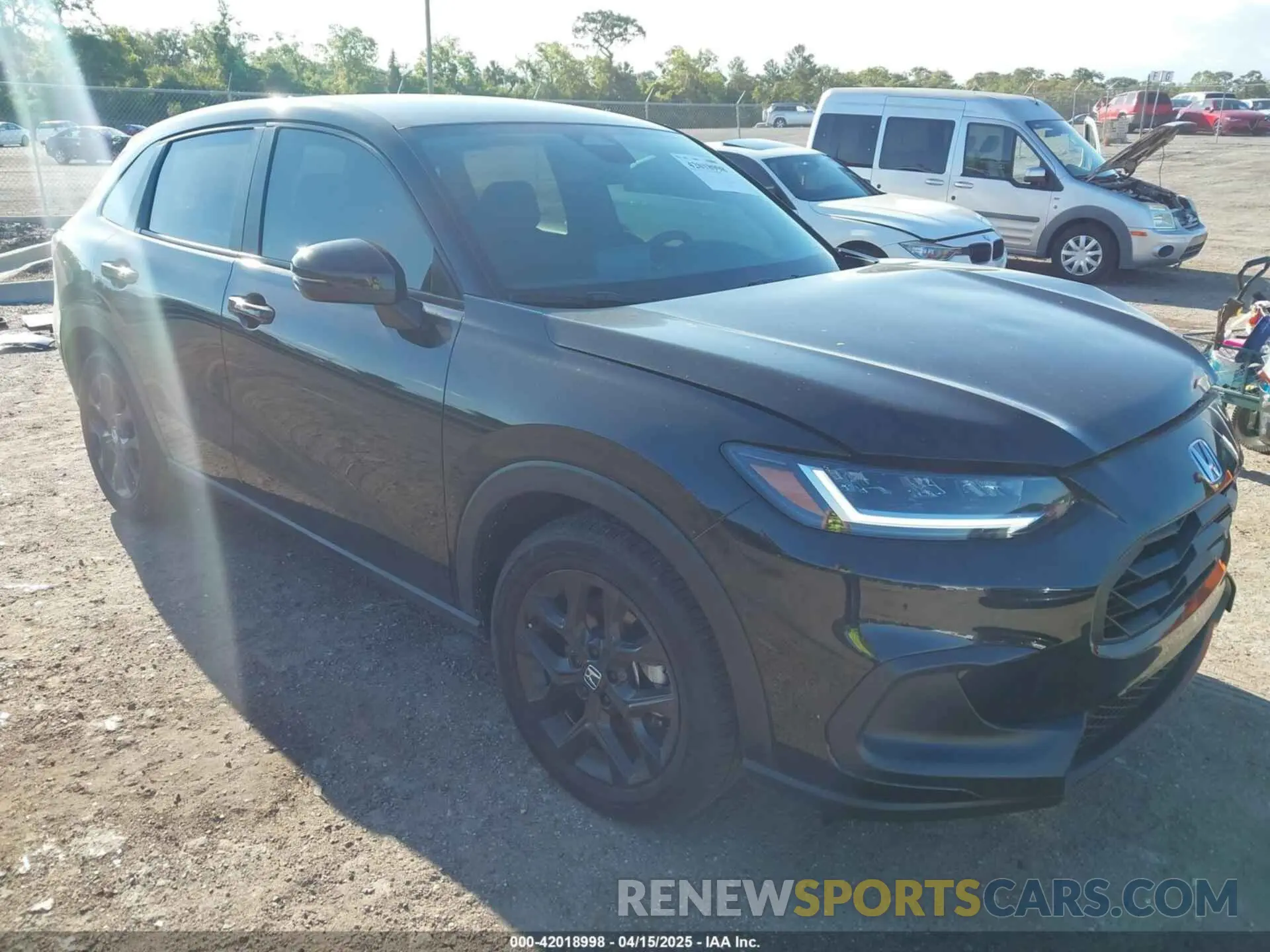 1 Photograph of a damaged car 3CZRZ1H55SM712405 HONDA HR-V 2025