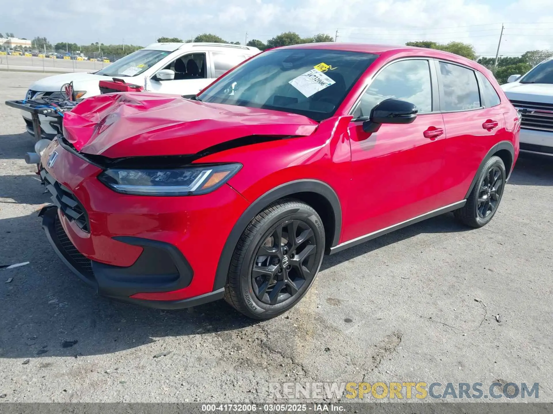 2 Photograph of a damaged car 3CZRZ1H55SM723405 HONDA HR-V 2025