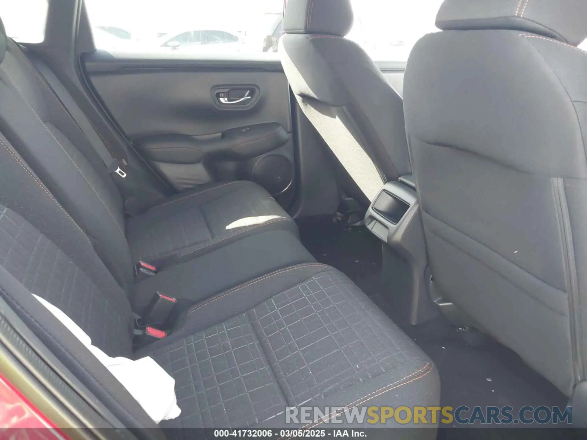 8 Photograph of a damaged car 3CZRZ1H55SM723405 HONDA HR-V 2025