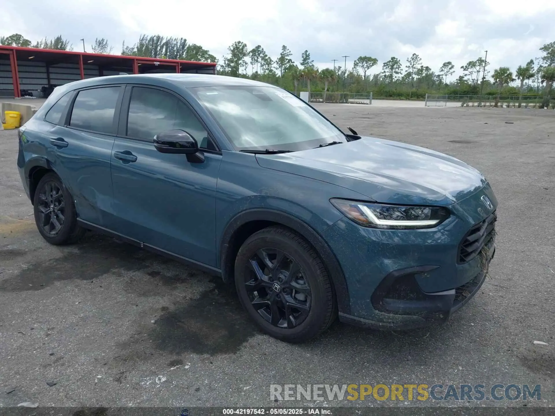 1 Photograph of a damaged car 3CZRZ1H56SM728967 HONDA HR-V 2025