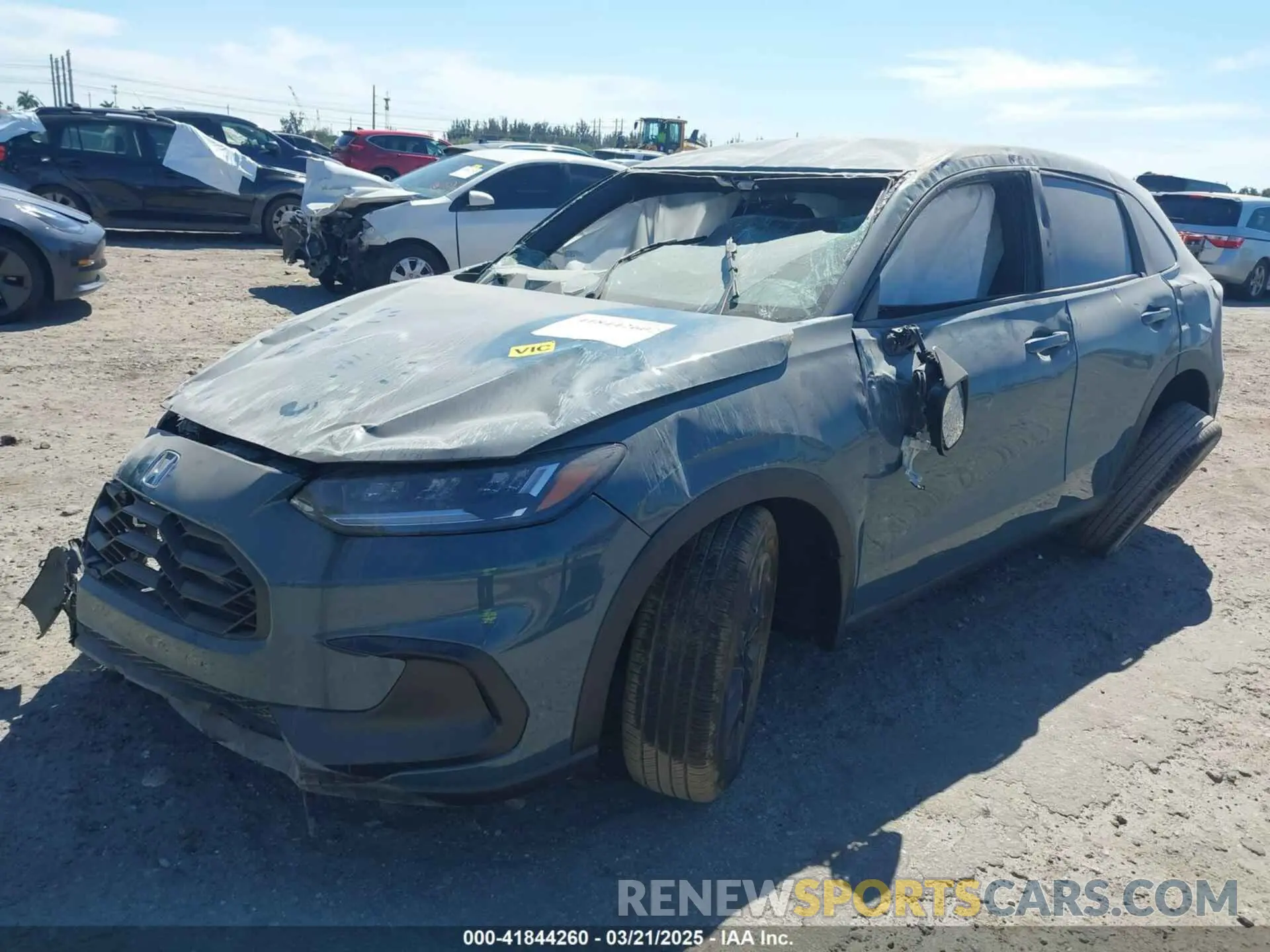 2 Photograph of a damaged car 3CZRZ1H56SM739287 HONDA HR-V 2025