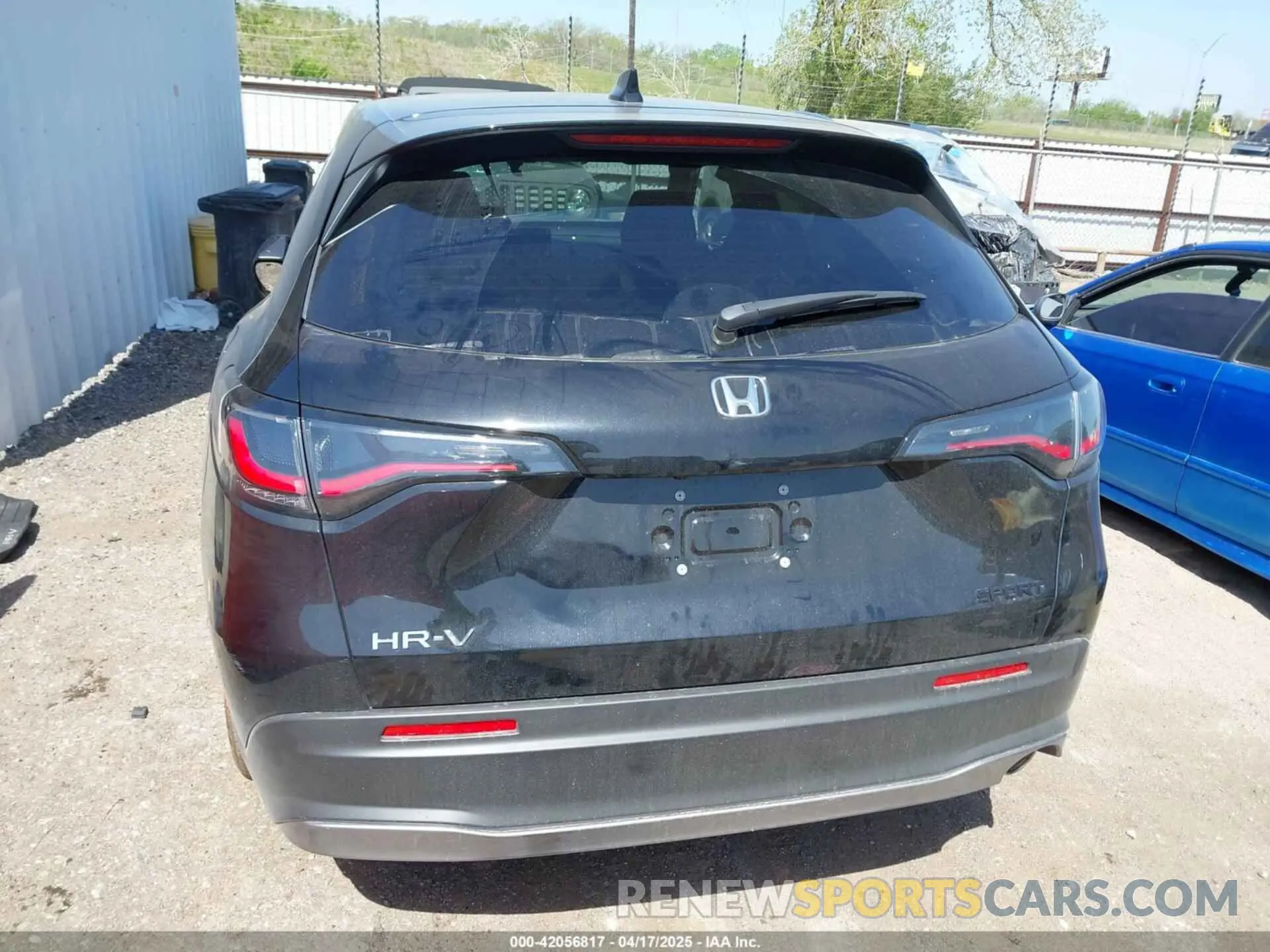 16 Photograph of a damaged car 3CZRZ1H56SM740830 HONDA HR-V 2025