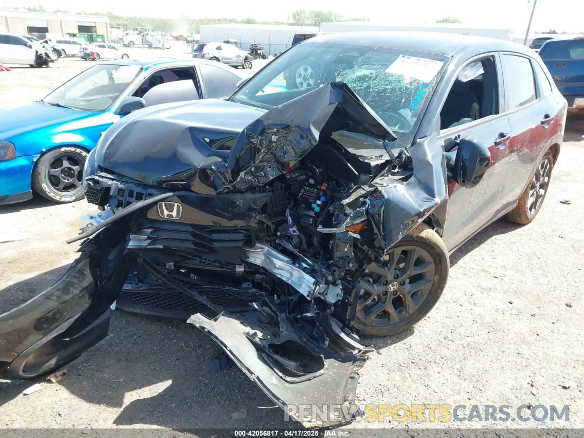 2 Photograph of a damaged car 3CZRZ1H56SM740830 HONDA HR-V 2025