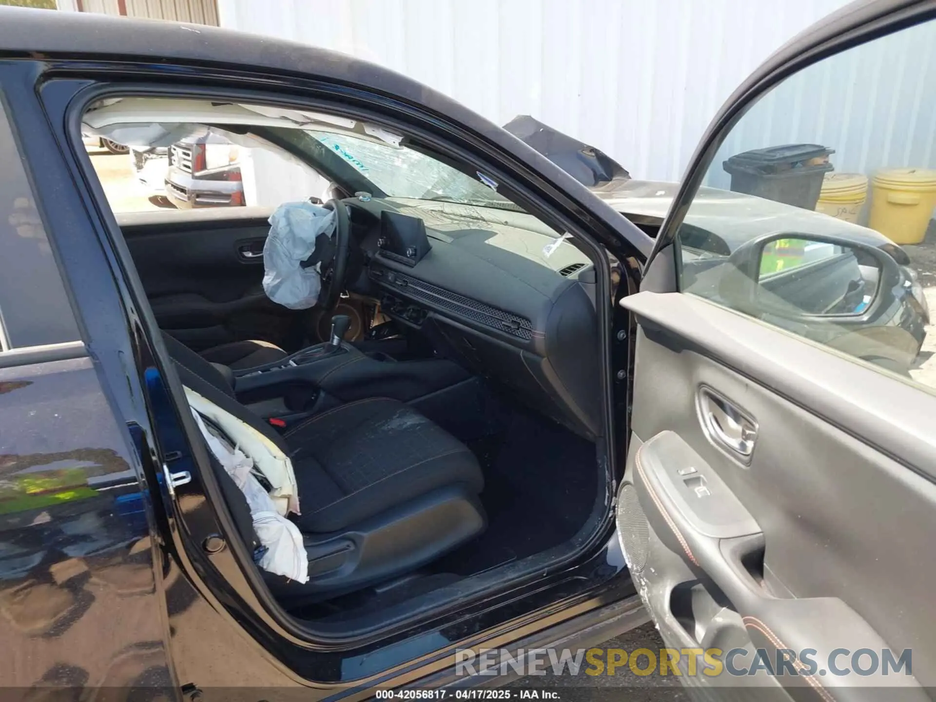 5 Photograph of a damaged car 3CZRZ1H56SM740830 HONDA HR-V 2025