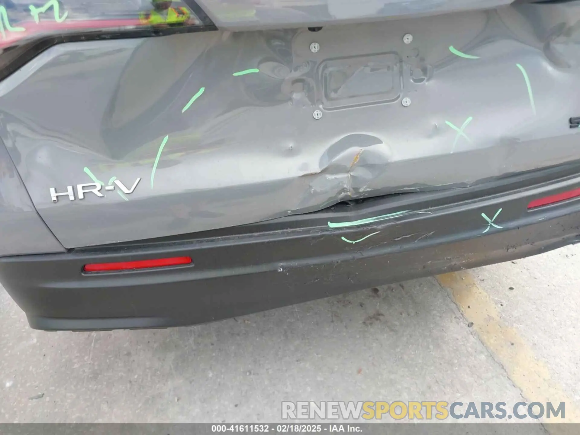 6 Photograph of a damaged car 3CZRZ1H57SM701986 HONDA HR-V 2025