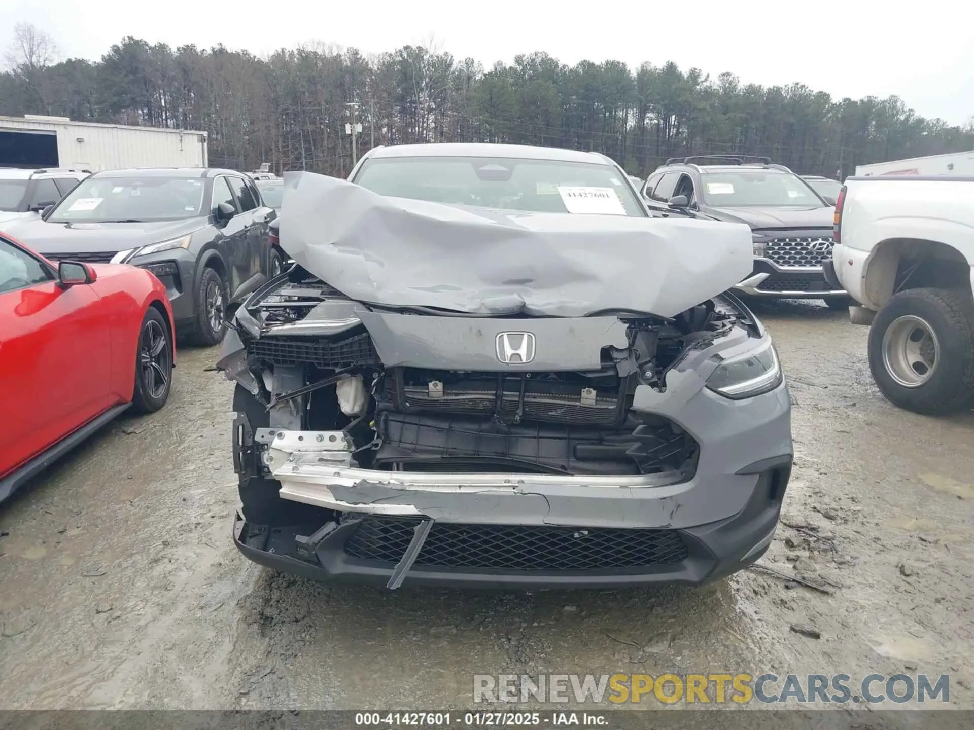 12 Photograph of a damaged car 3CZRZ1H57SM708193 HONDA HR-V 2025