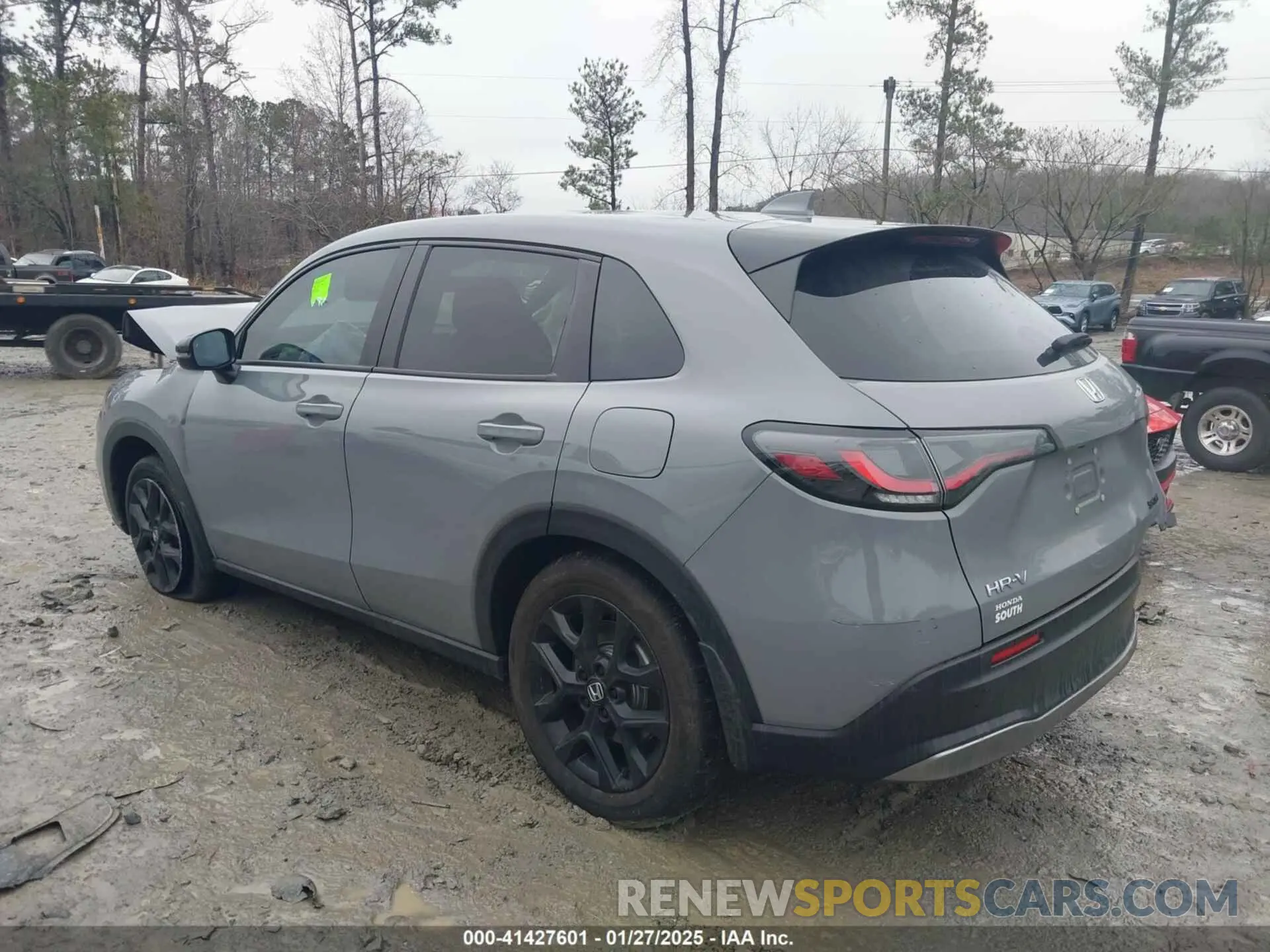 14 Photograph of a damaged car 3CZRZ1H57SM708193 HONDA HR-V 2025