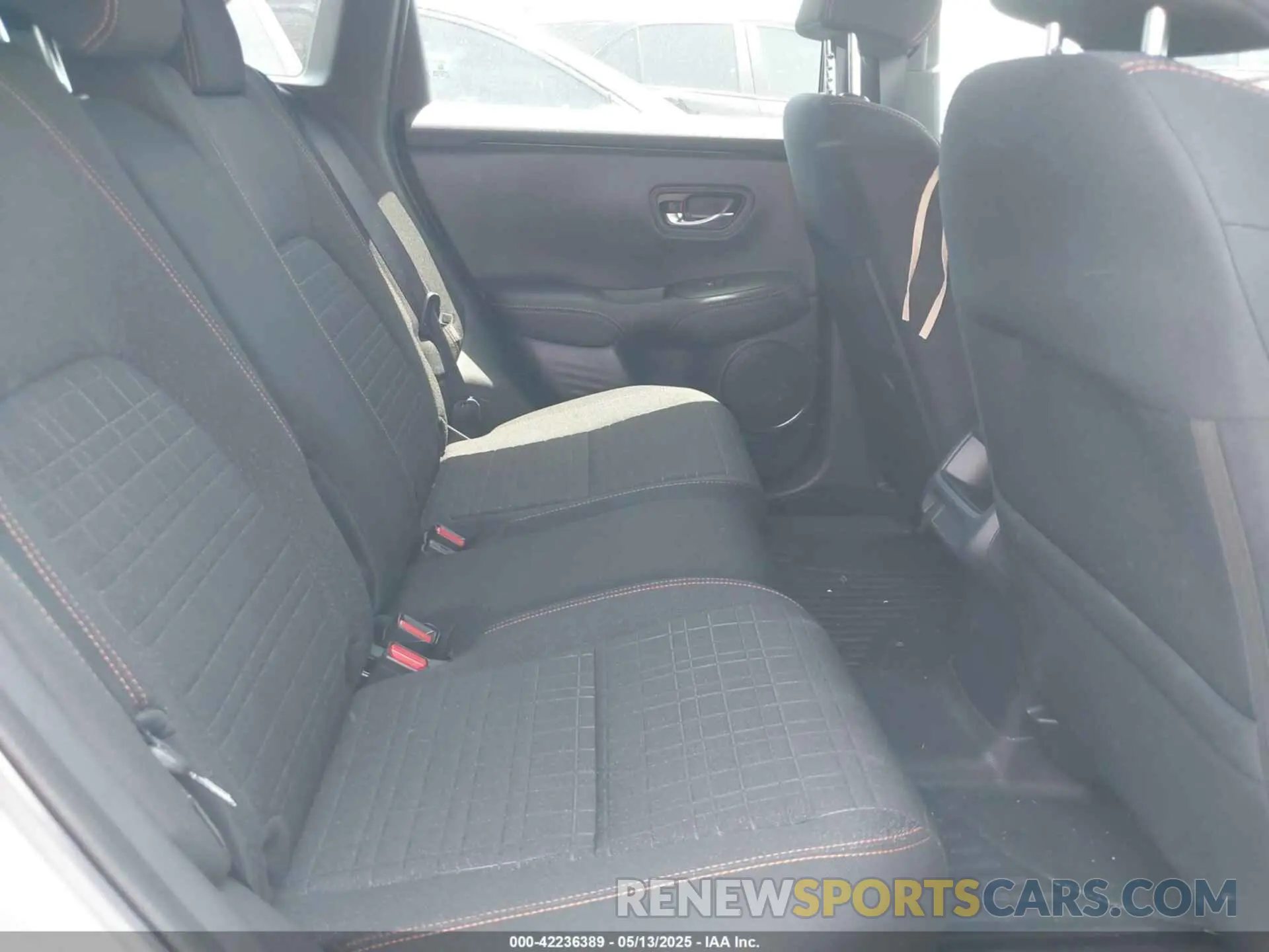 8 Photograph of a damaged car 3CZRZ1H5XSM703988 HONDA HR-V 2025