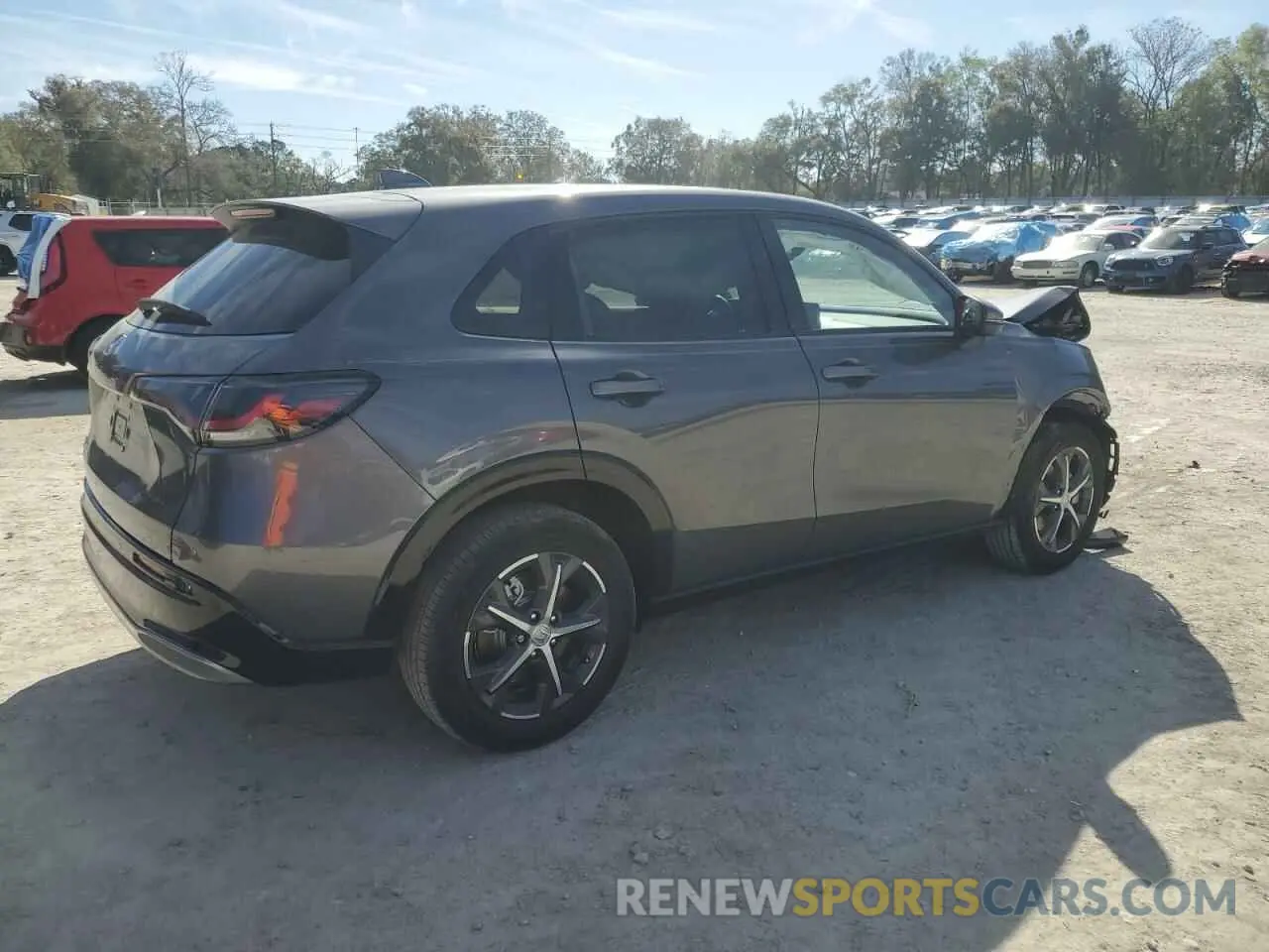 3 Photograph of a damaged car 3CZRZ1H70SM731221 HONDA HR-V 2025