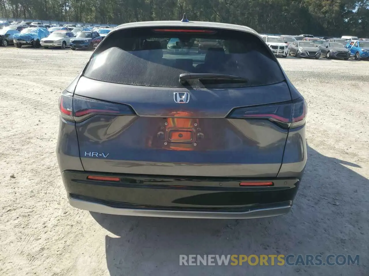 6 Photograph of a damaged car 3CZRZ1H70SM731221 HONDA HR-V 2025
