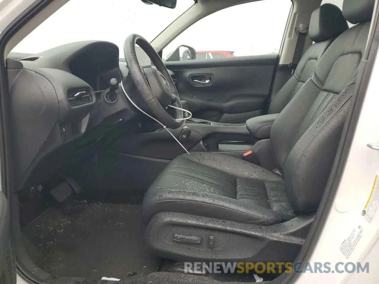 7 Photograph of a damaged car 3CZRZ1H71SM708756 HONDA HR-V 2025