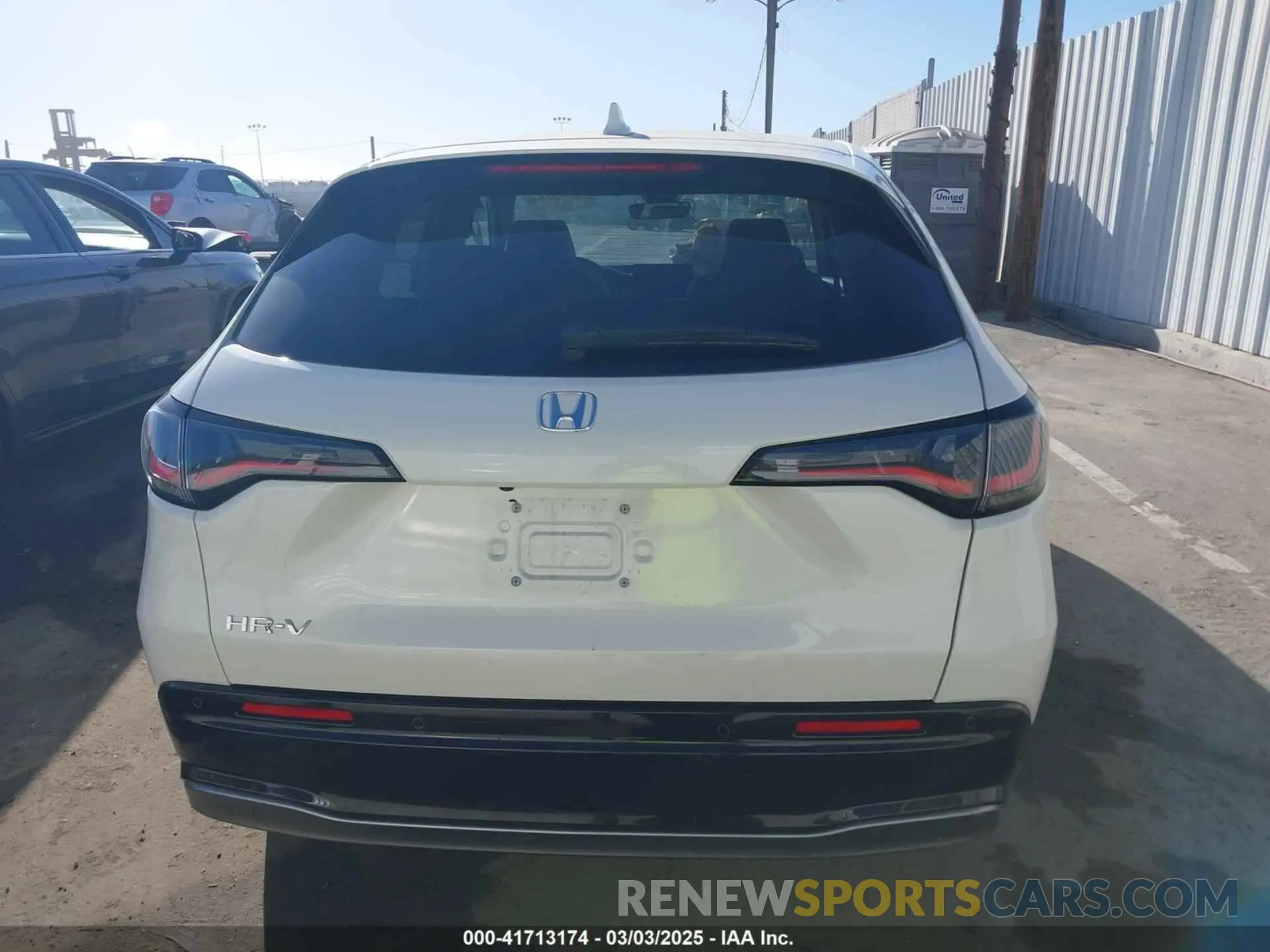 16 Photograph of a damaged car 3CZRZ1H72SM725551 HONDA HR-V 2025