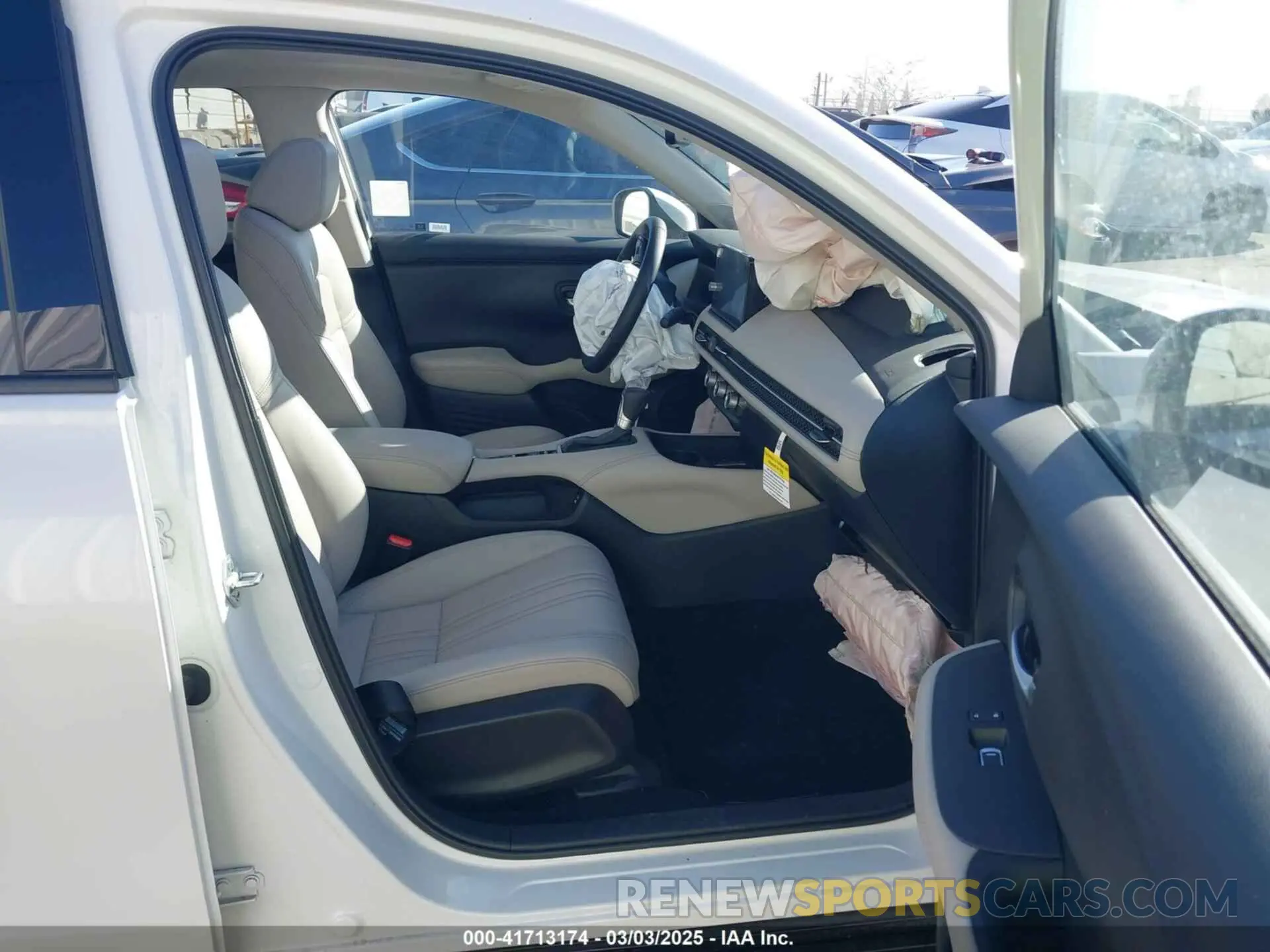 5 Photograph of a damaged car 3CZRZ1H72SM725551 HONDA HR-V 2025